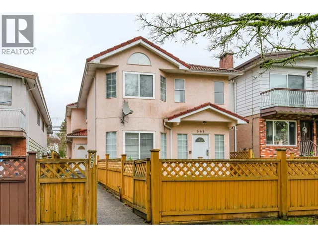 557 44TH AVENUE, Vancouver 2