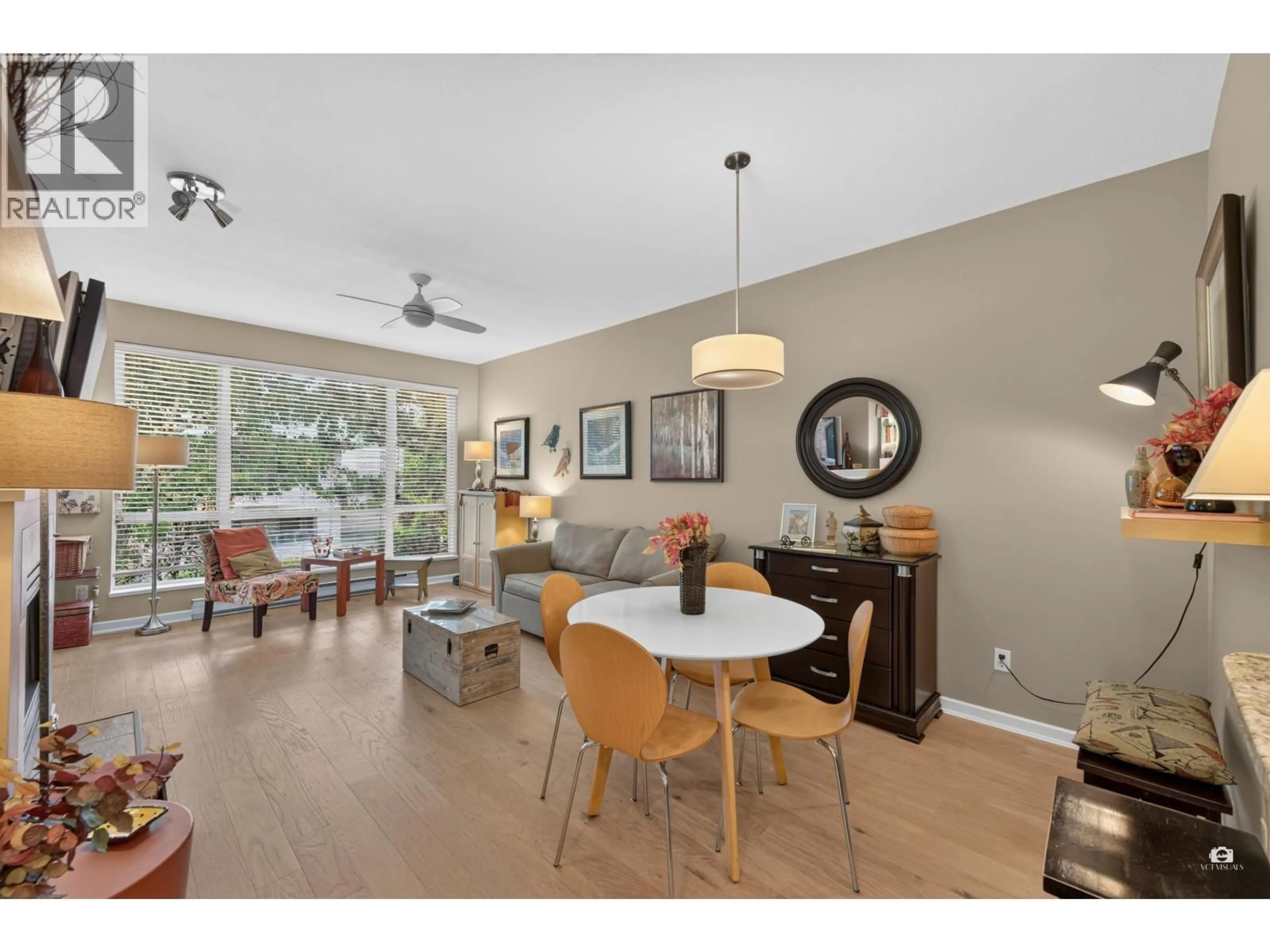 Unknown for 409 - 6742 STATION HILL COURT, Burnaby British Columbia V3N4V2