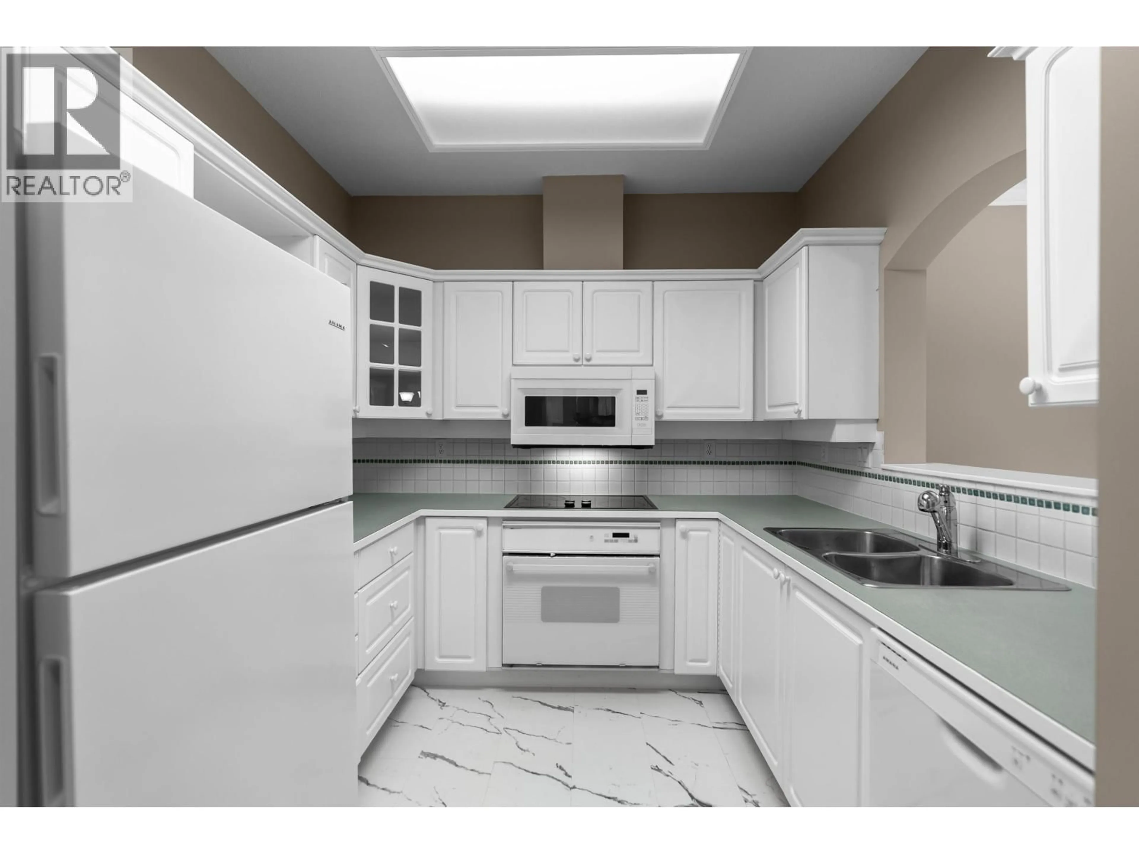 Standard kitchen, ceramic/tile floor for 207 - 2985 PRINCESS CRESCENT, Coquitlam British Columbia V3B7P3