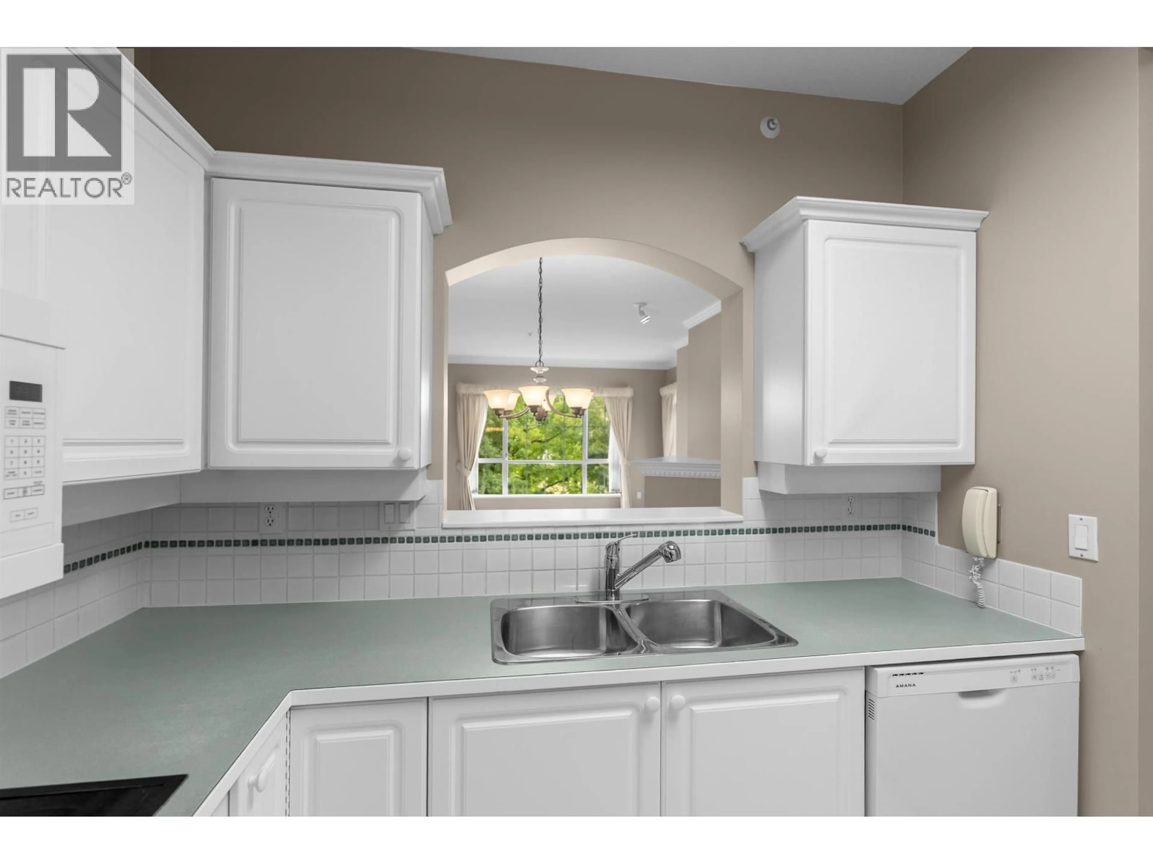 Standard kitchen, ceramic/tile floor for 207 - 2985 PRINCESS CRESCENT, Coquitlam British Columbia V3B7P3