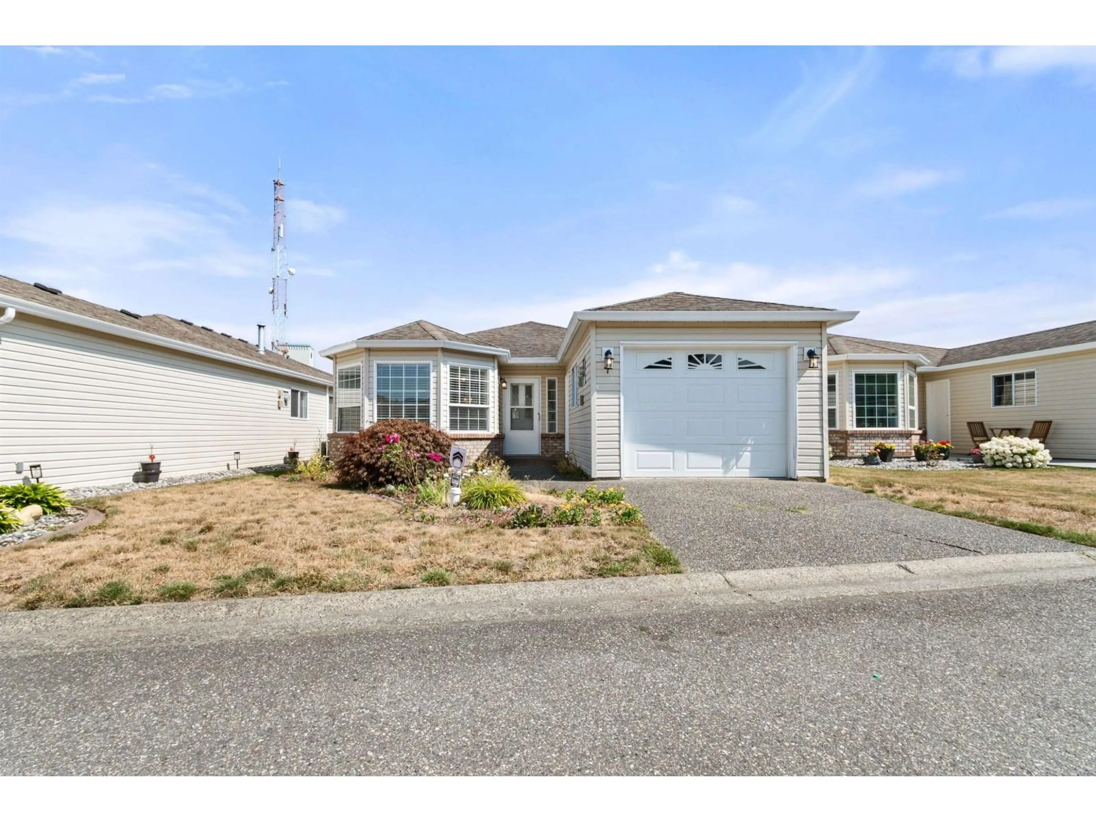 Home with vinyl exterior material, street for 7 - 8500 YOUNG ROAD, Chilliwack British Columbia V2P4P1