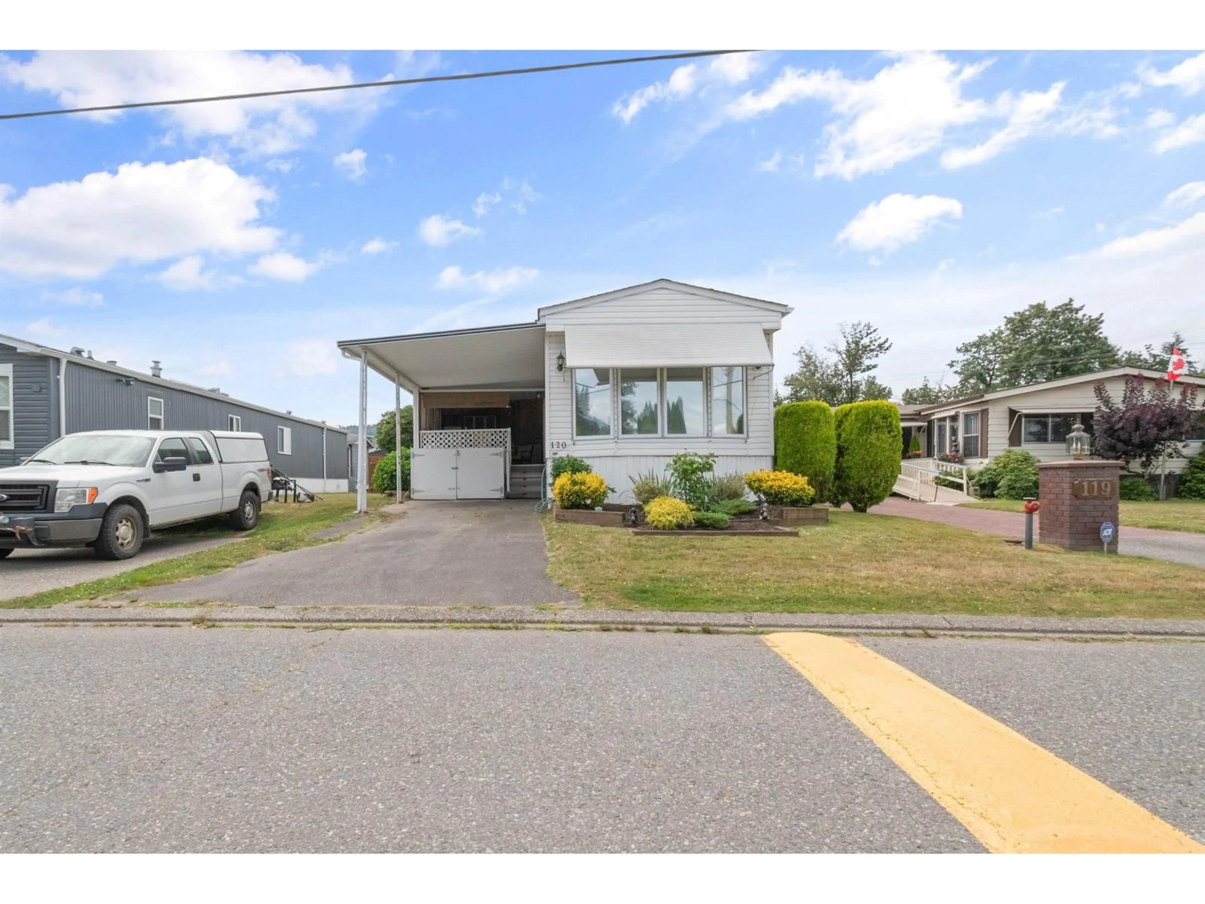 Unknown for 120 - 6338 VEDDER ROAD, Chilliwack British Columbia V2R3R4