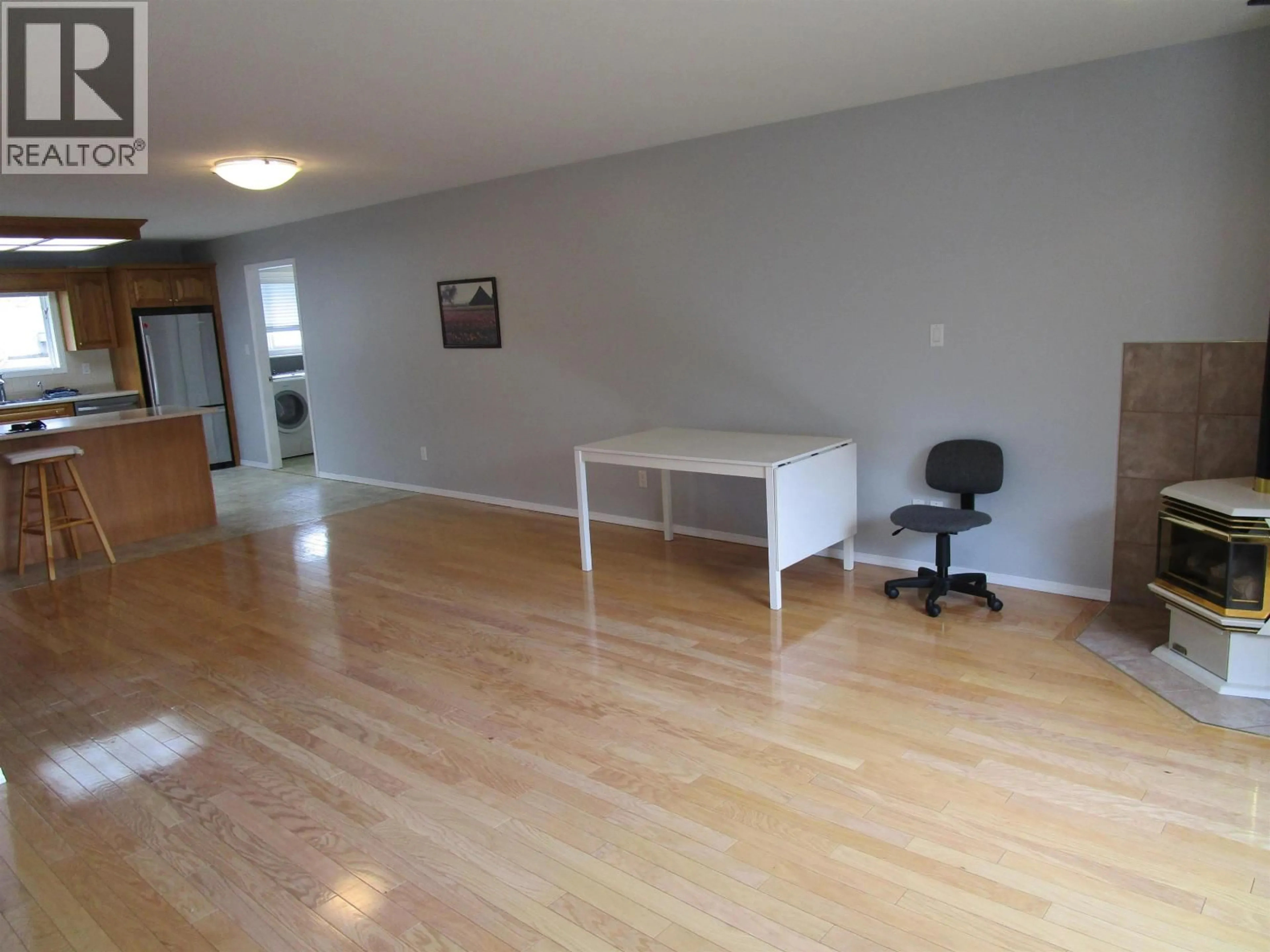 A pic of a room for 3B - 814 CARIBOO TRAIL, 100 Mile House British Columbia V0K2E0