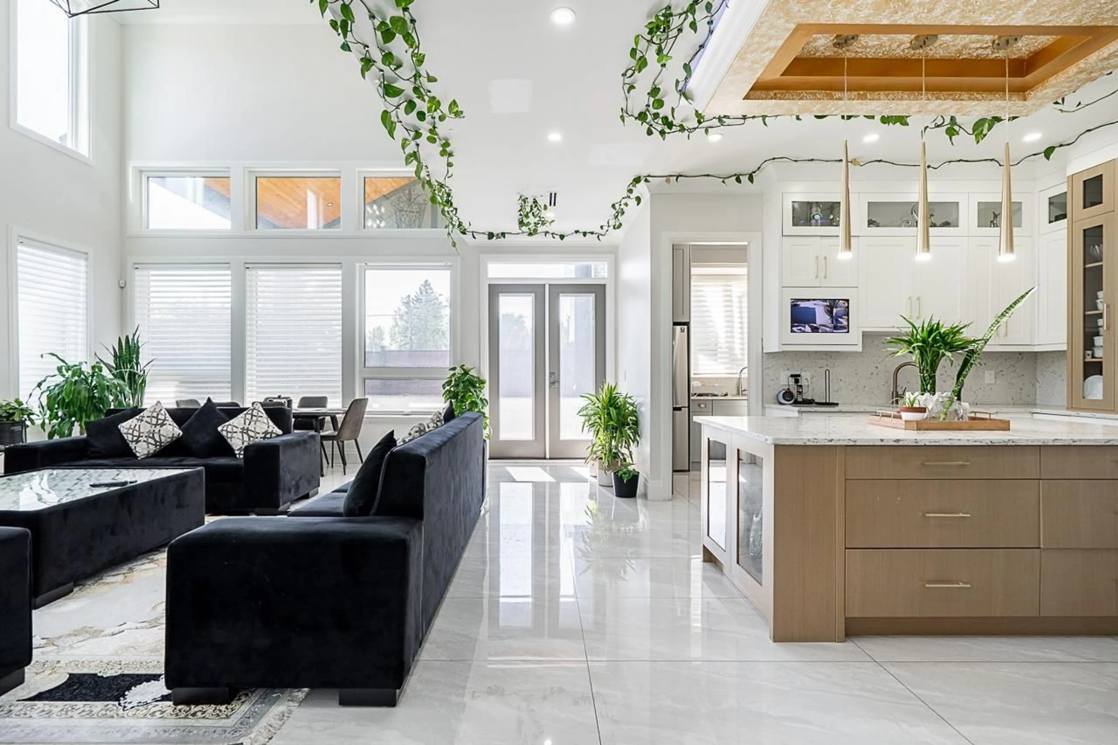 Open concept kitchen, ceramic/tile floor for 23842 OLD YALE ROAD, Langley British Columbia V2Z2K4
