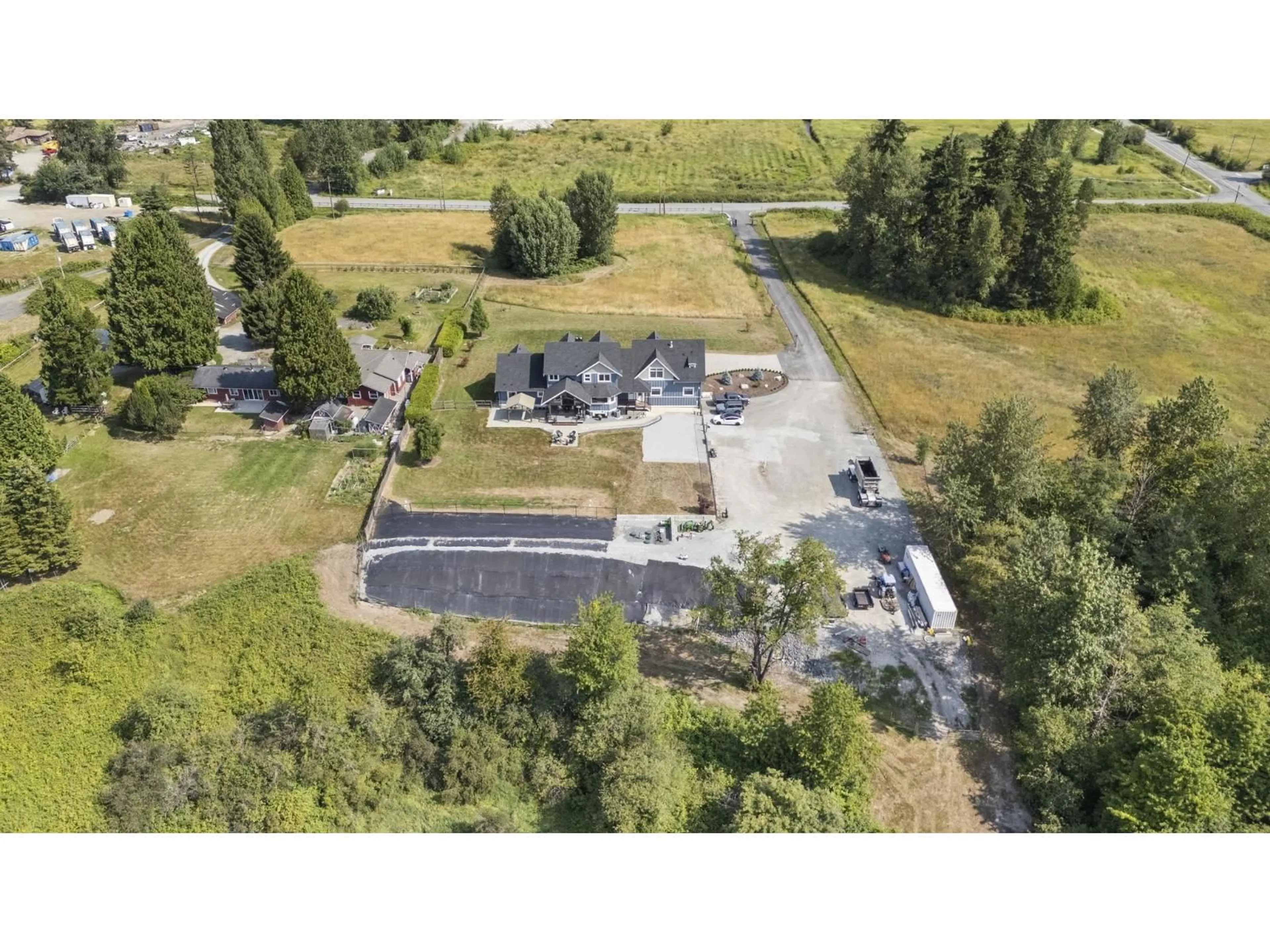A pic from outside/outdoor area/front of a property/back of a property/a pic from drone, unknown for 20720 102B AVENUE, Langley British Columbia V1M3H2