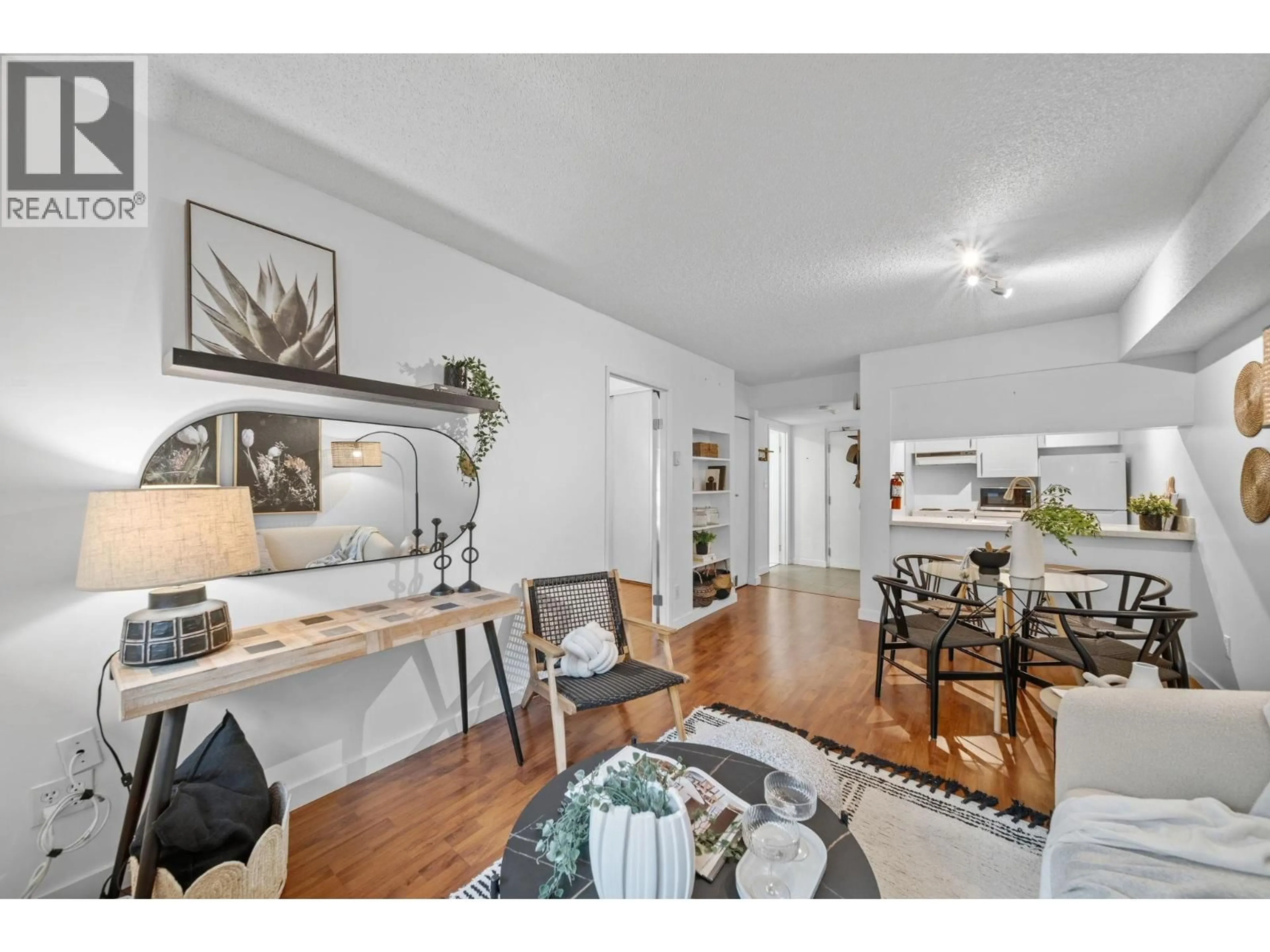 Unknown for 201 - 1270 ROBSON STREET, Vancouver British Columbia V6E3Z6