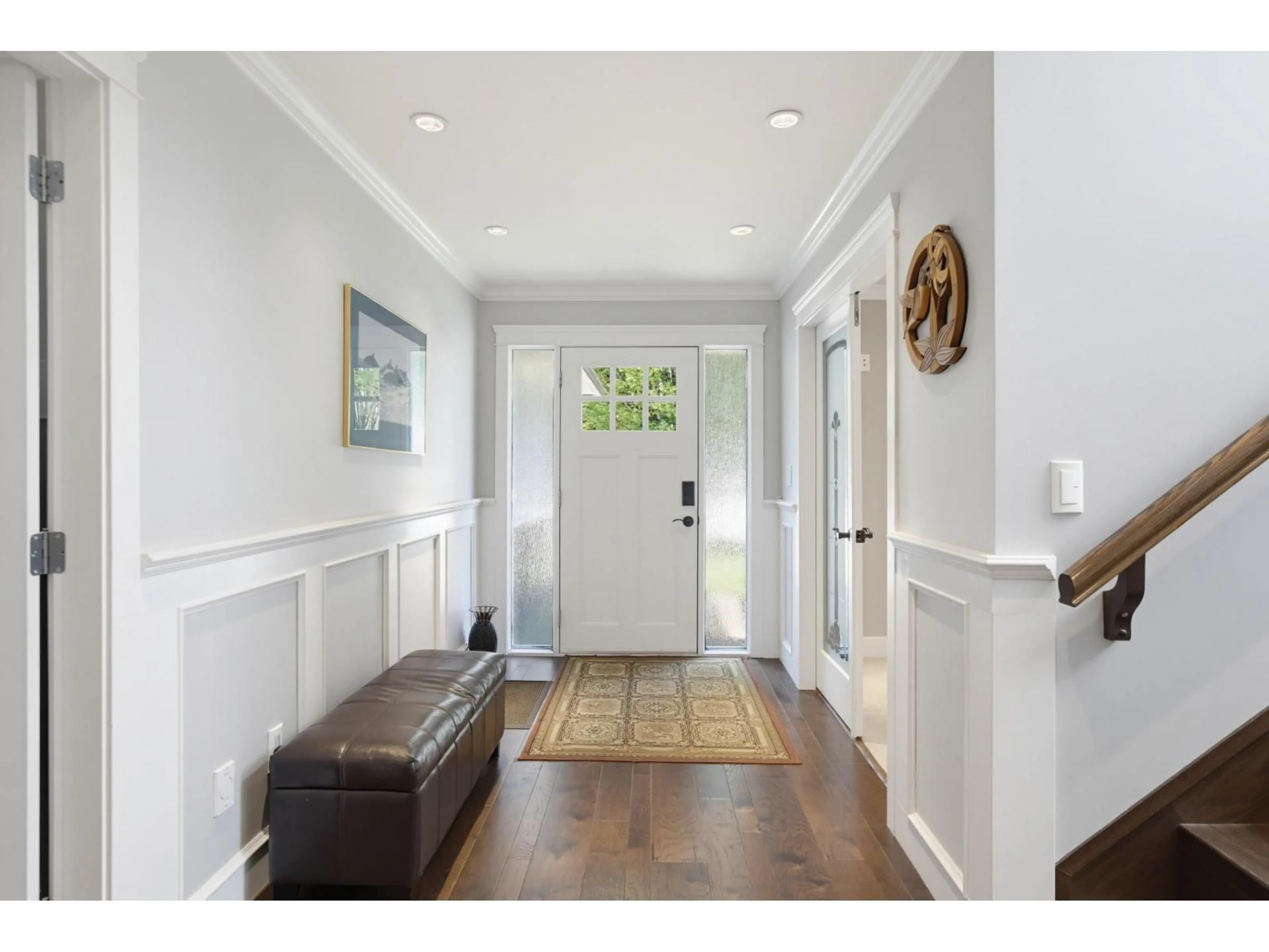 Indoor entryway for 20379 93 AVENUE, Langley British Columbia V1M2L9