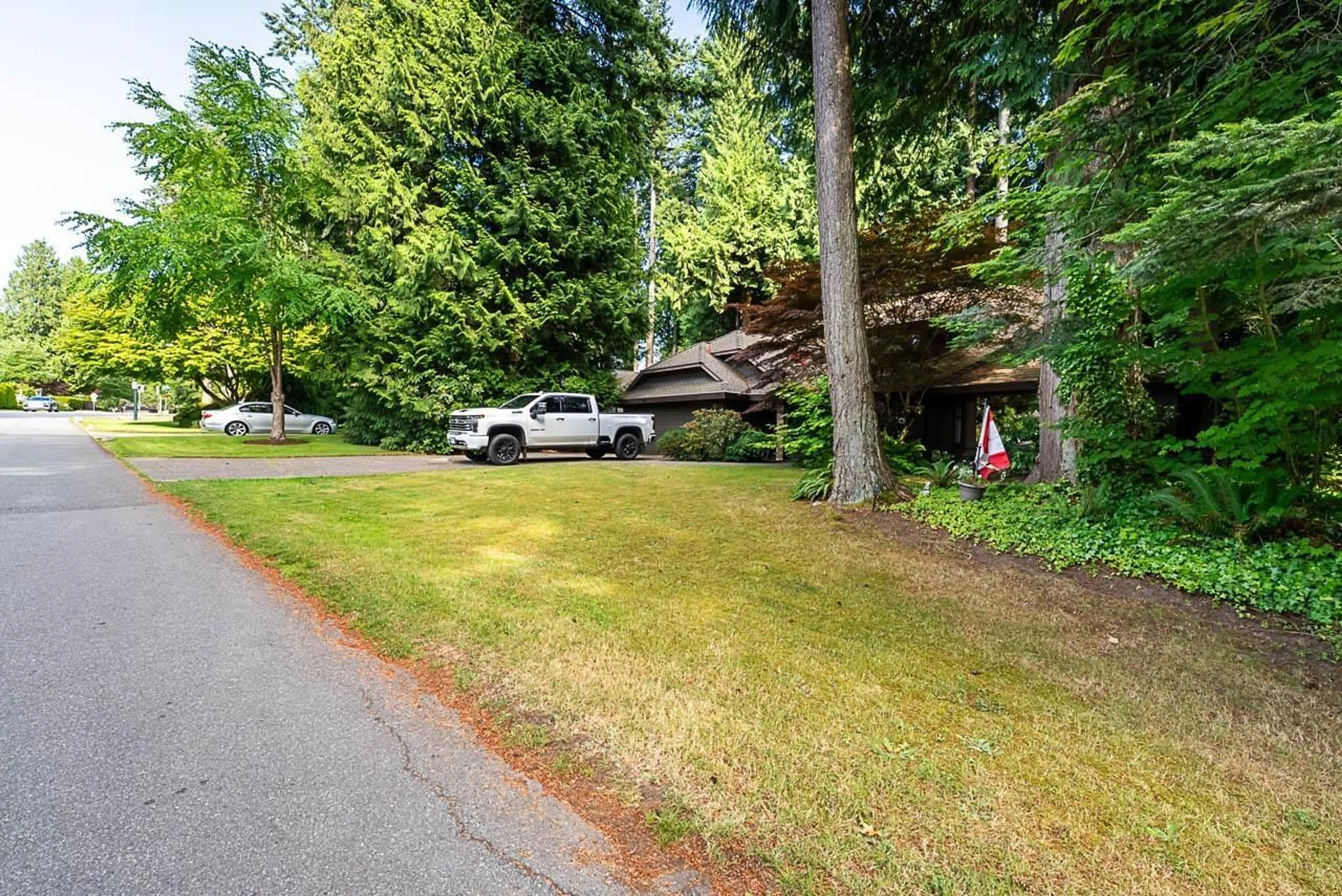 Unknown for 1768 AMBLE GREENE DRIVE, Surrey British Columbia V4A6P4
