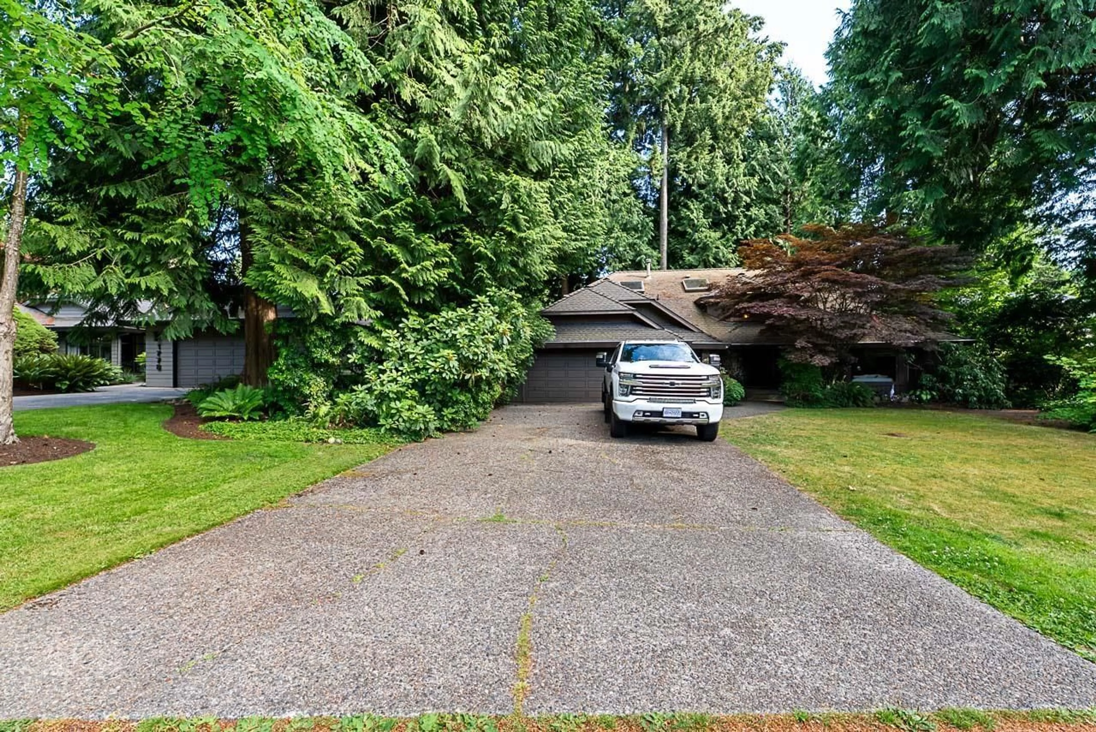 A pic from outside/outdoor area/front of a property/back of a property/a pic from drone, street for 1768 AMBLE GREENE DRIVE, Surrey British Columbia V4A6P4