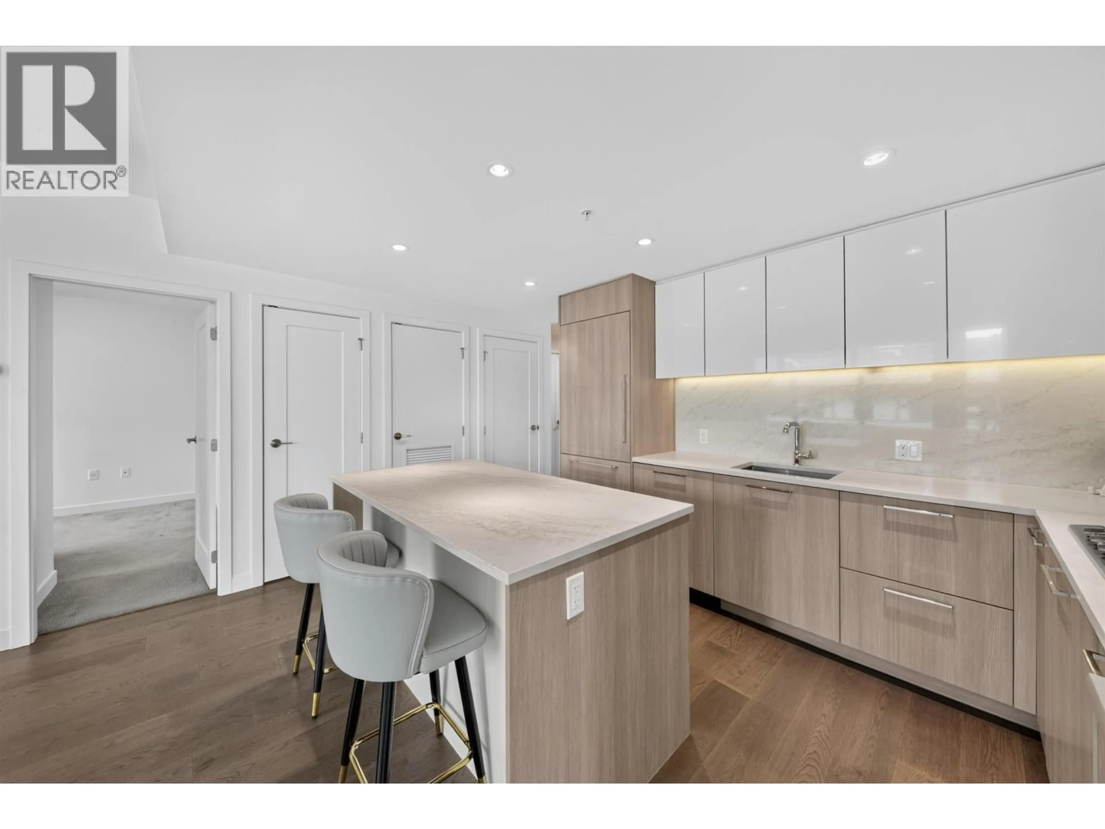 Open concept kitchen, unknown for 809 - 8160 MCMYN WAY, Richmond British Columbia V6X0V2