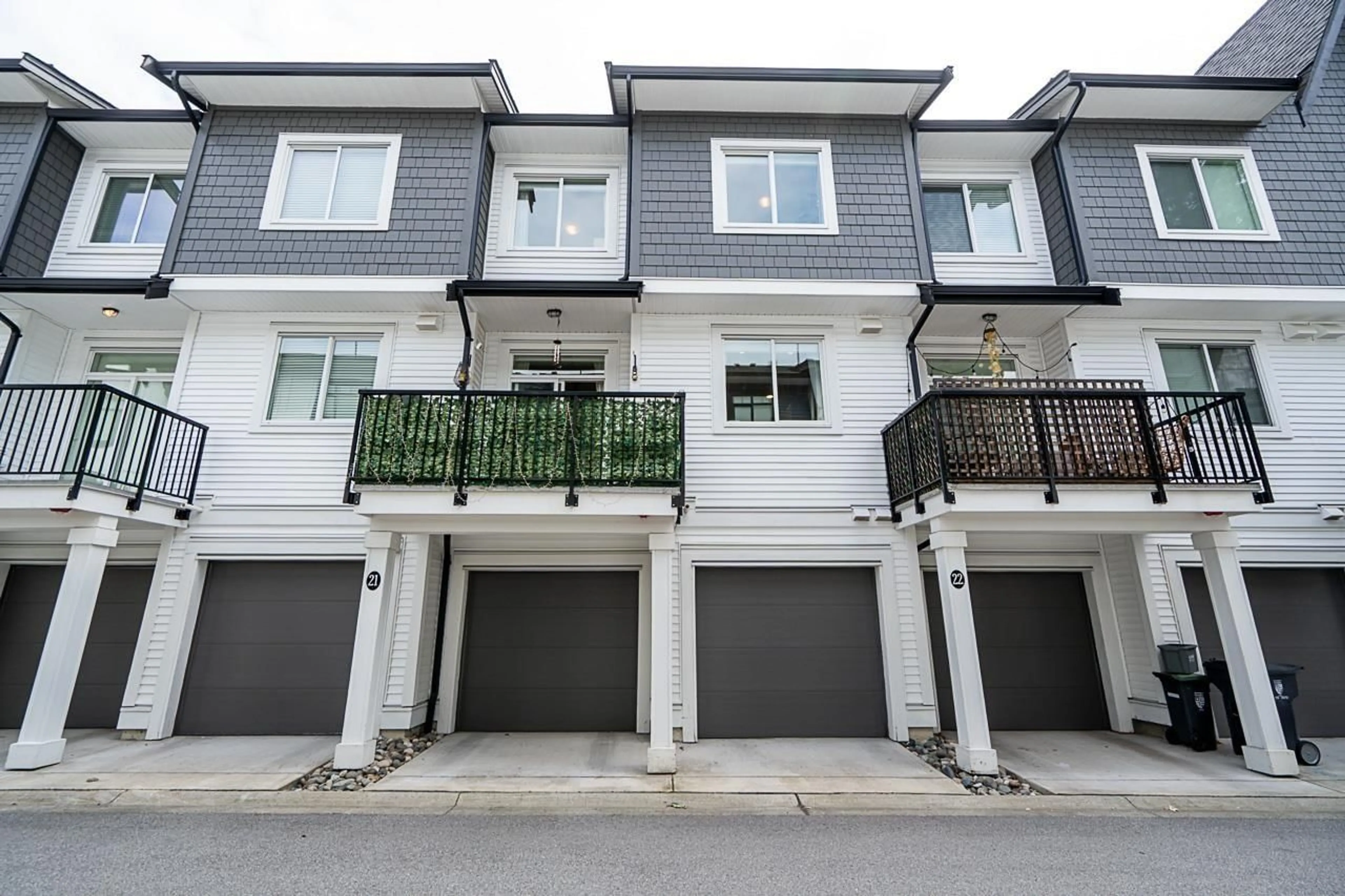Unknown for 21 - 6897 201 STREET, Langley British Columbia V2Y0Z3