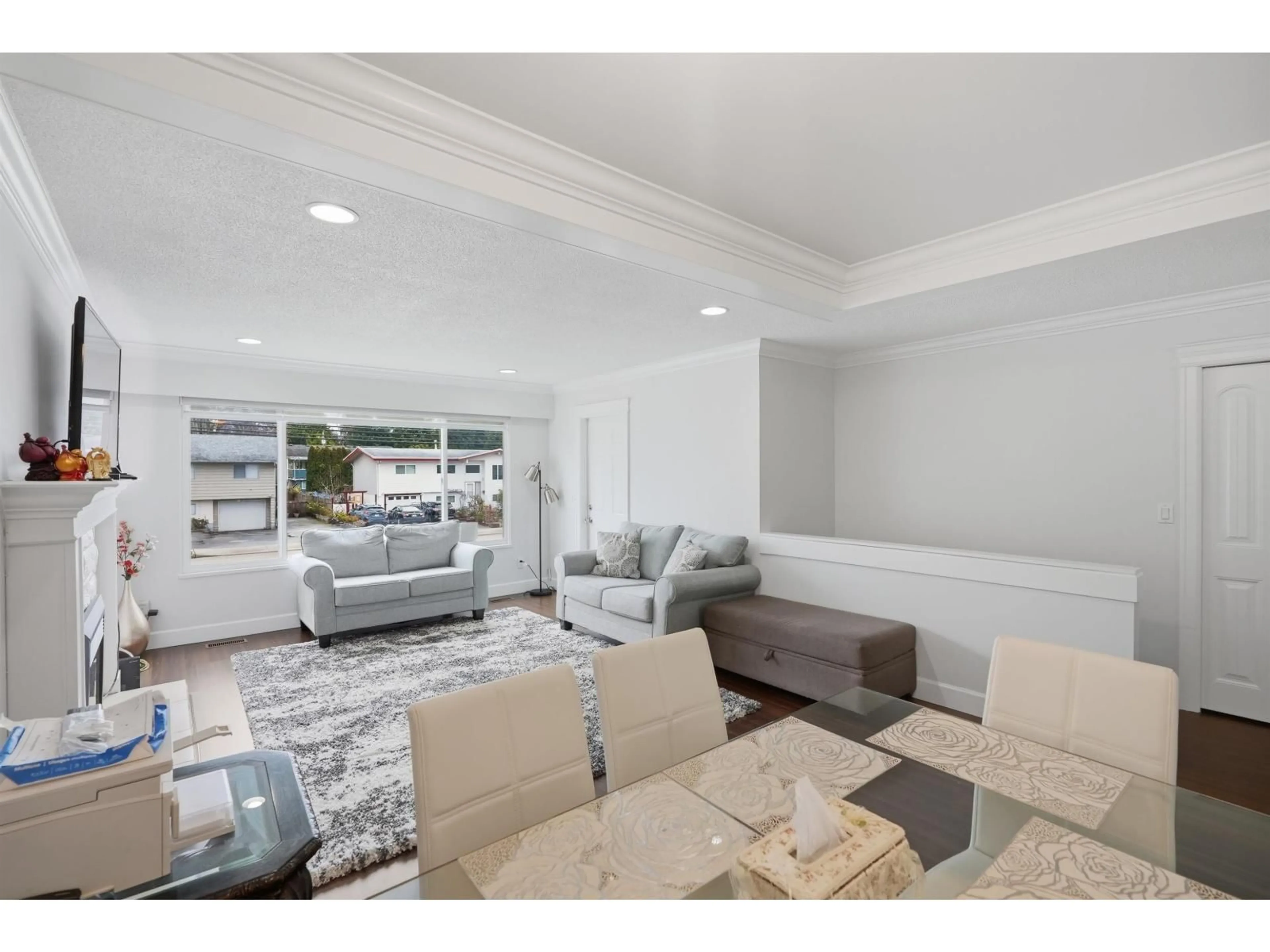 Living room with furniture, unknown for 8081 112 STREET, Delta British Columbia V4C4W4