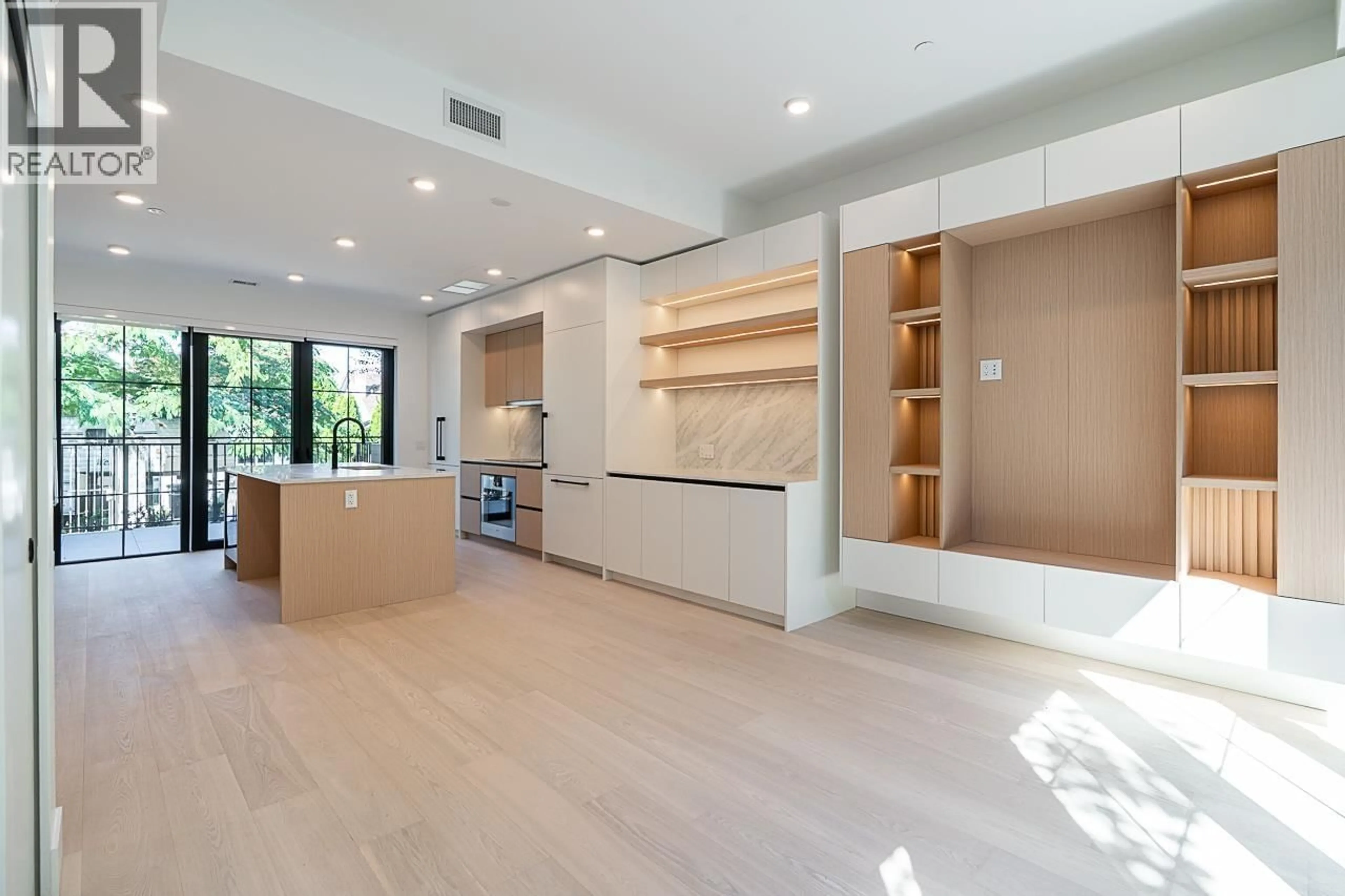 Open concept kitchen, unknown for 107 - 551 28TH AVENUE, Vancouver British Columbia V5Z2H2