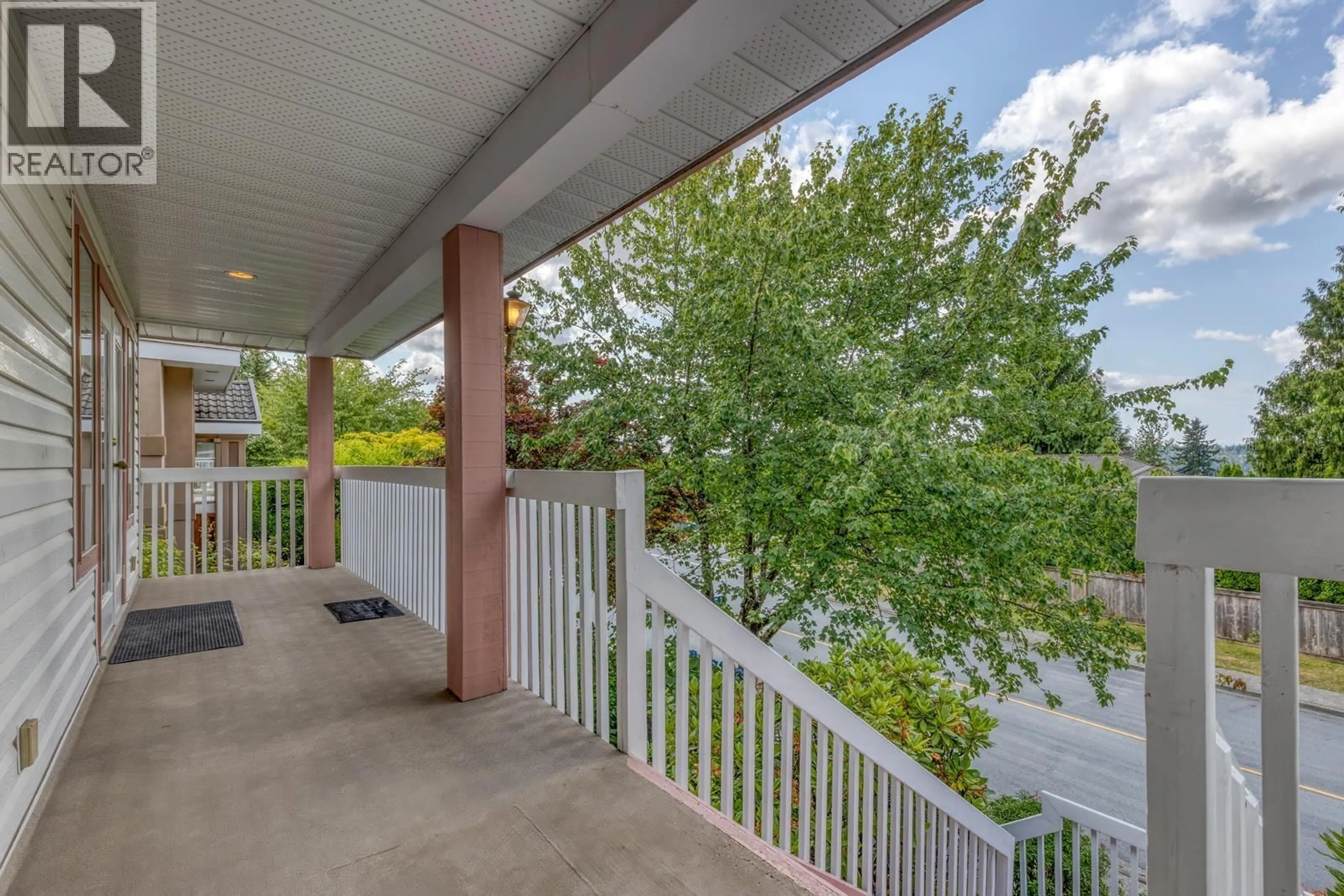 Patio, water/lake/river/ocean view for 104 RAVINE DRIVE, Port Moody British Columbia V3H4T8