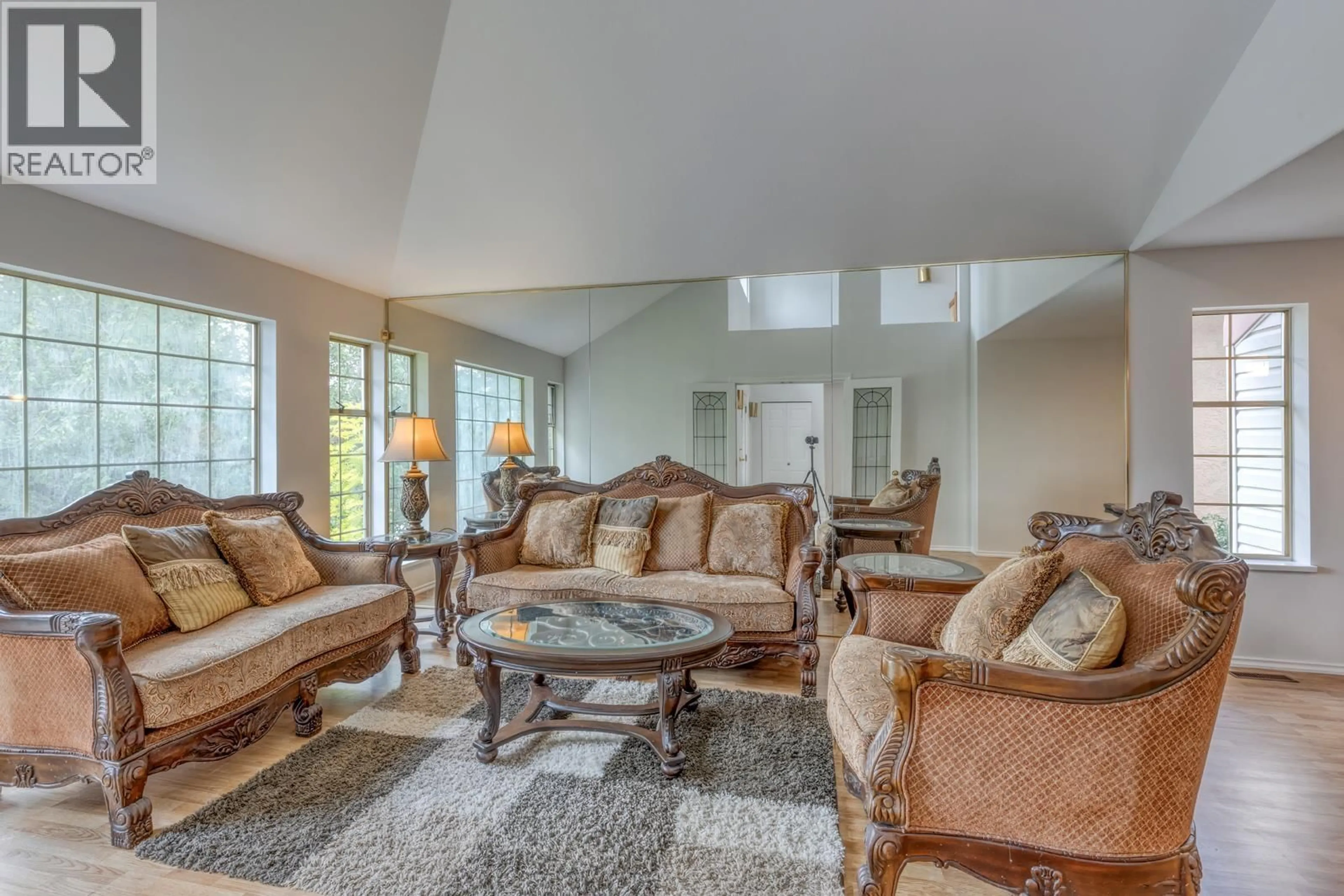 Living room with furniture, unknown for 104 RAVINE DRIVE, Port Moody British Columbia V3H4T8