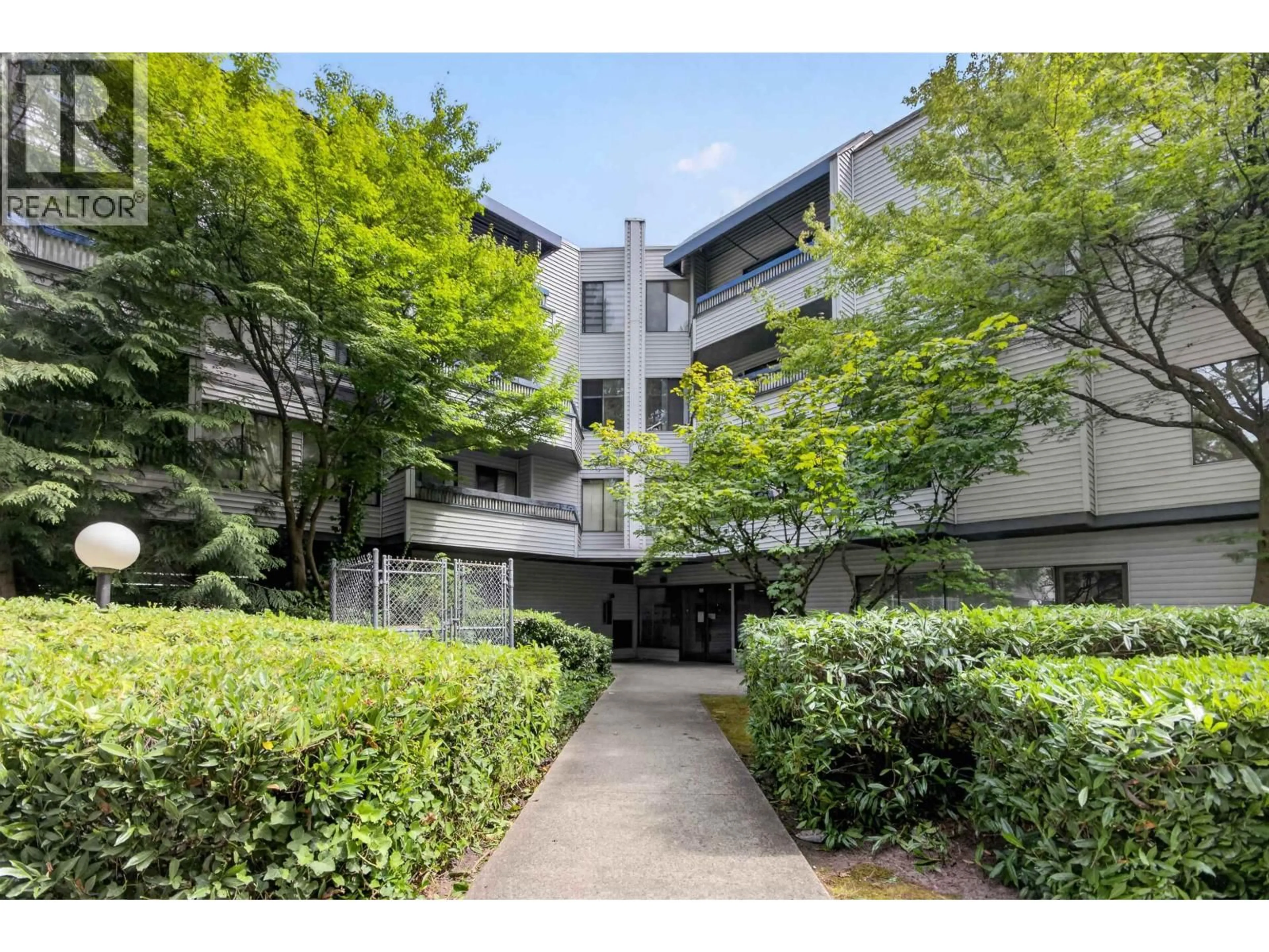 Patio, unknown for 206 - 5800 COONEY ROAD, Richmond British Columbia V6X3A8