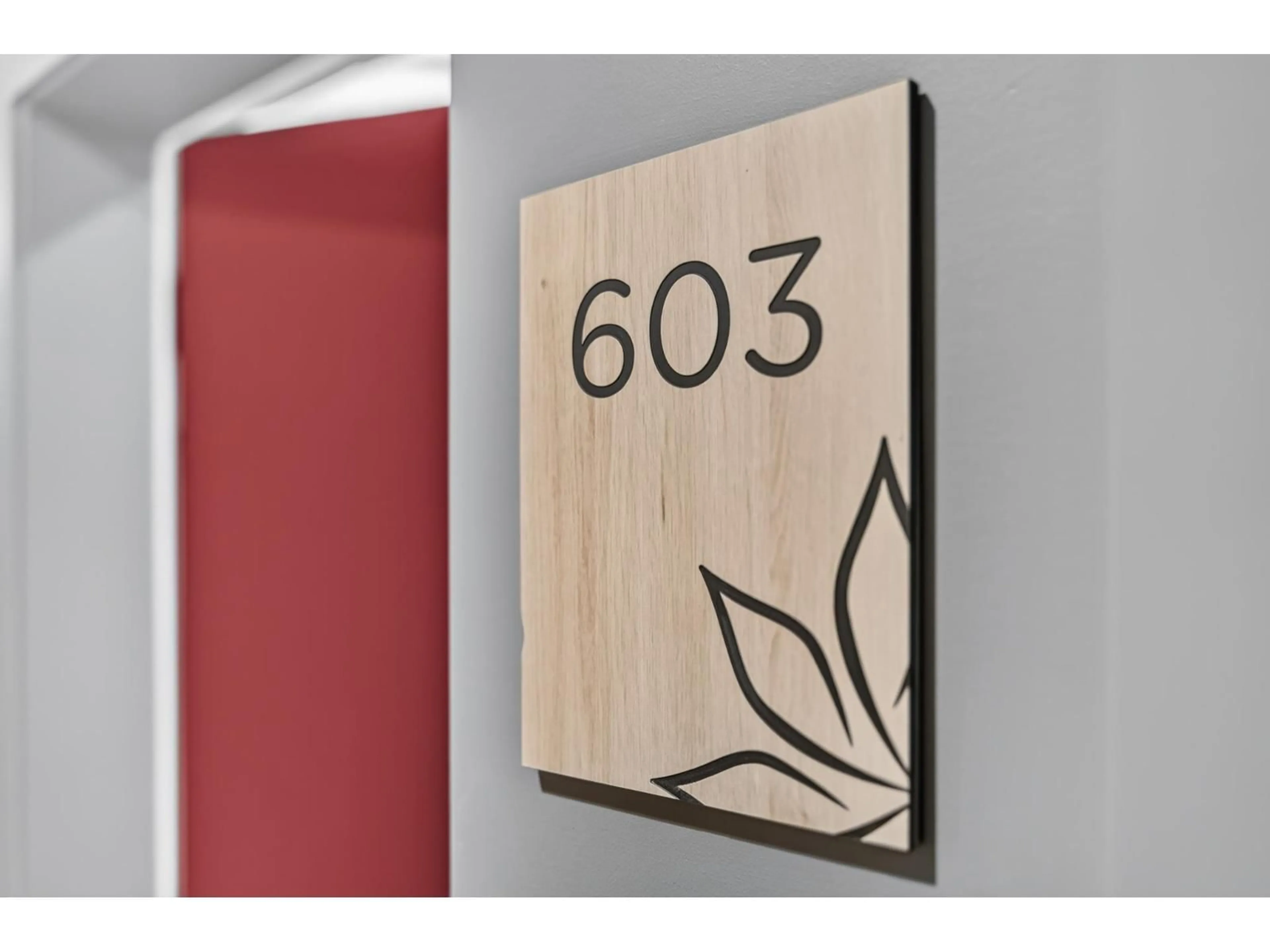 Indoor entryway for 603 - 13238 105 AVENUE, Surrey British Columbia V3T0W1