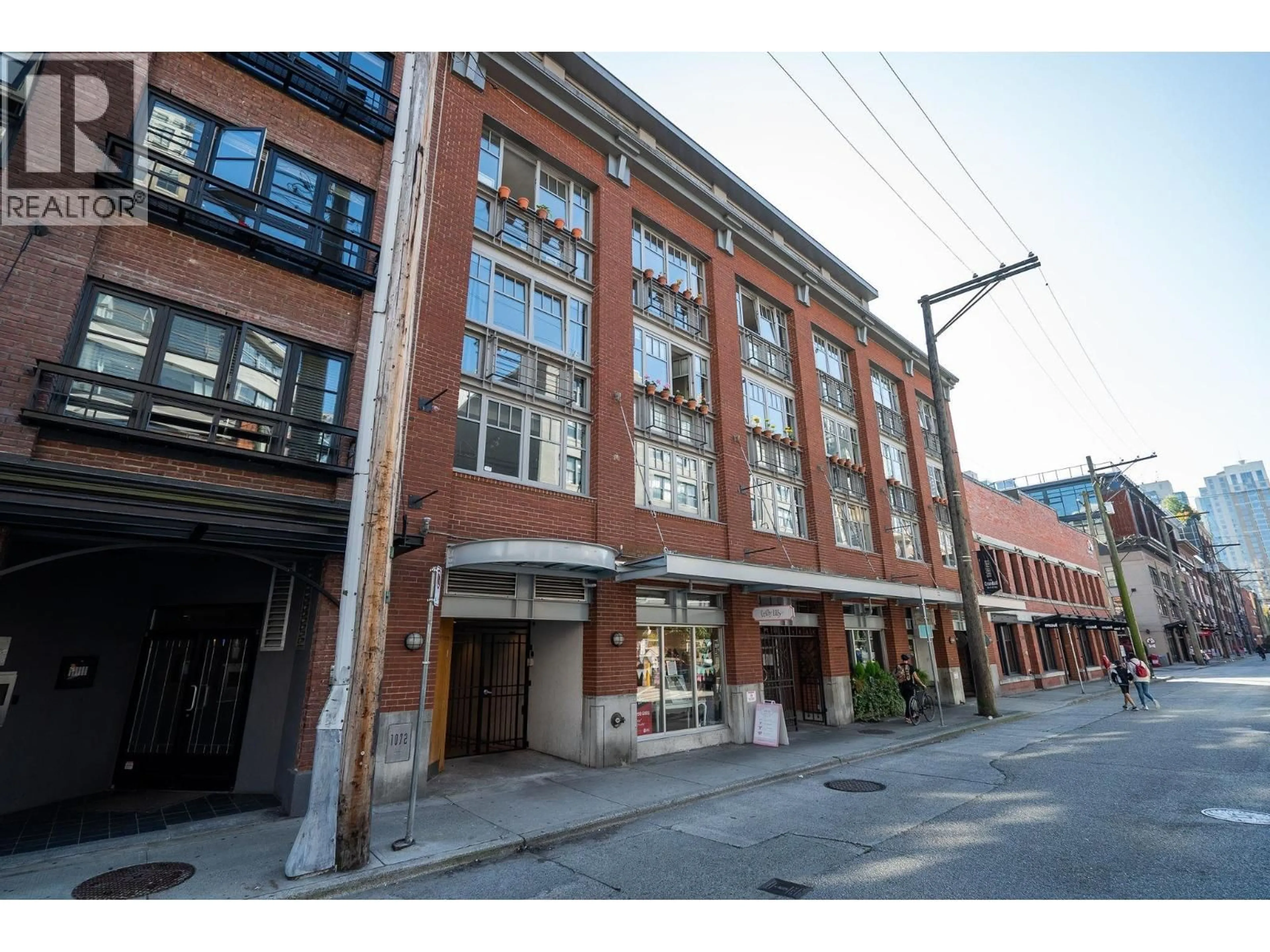 Unknown for 402 - 1072 HAMILTON STREET, Vancouver British Columbia V6B2R9