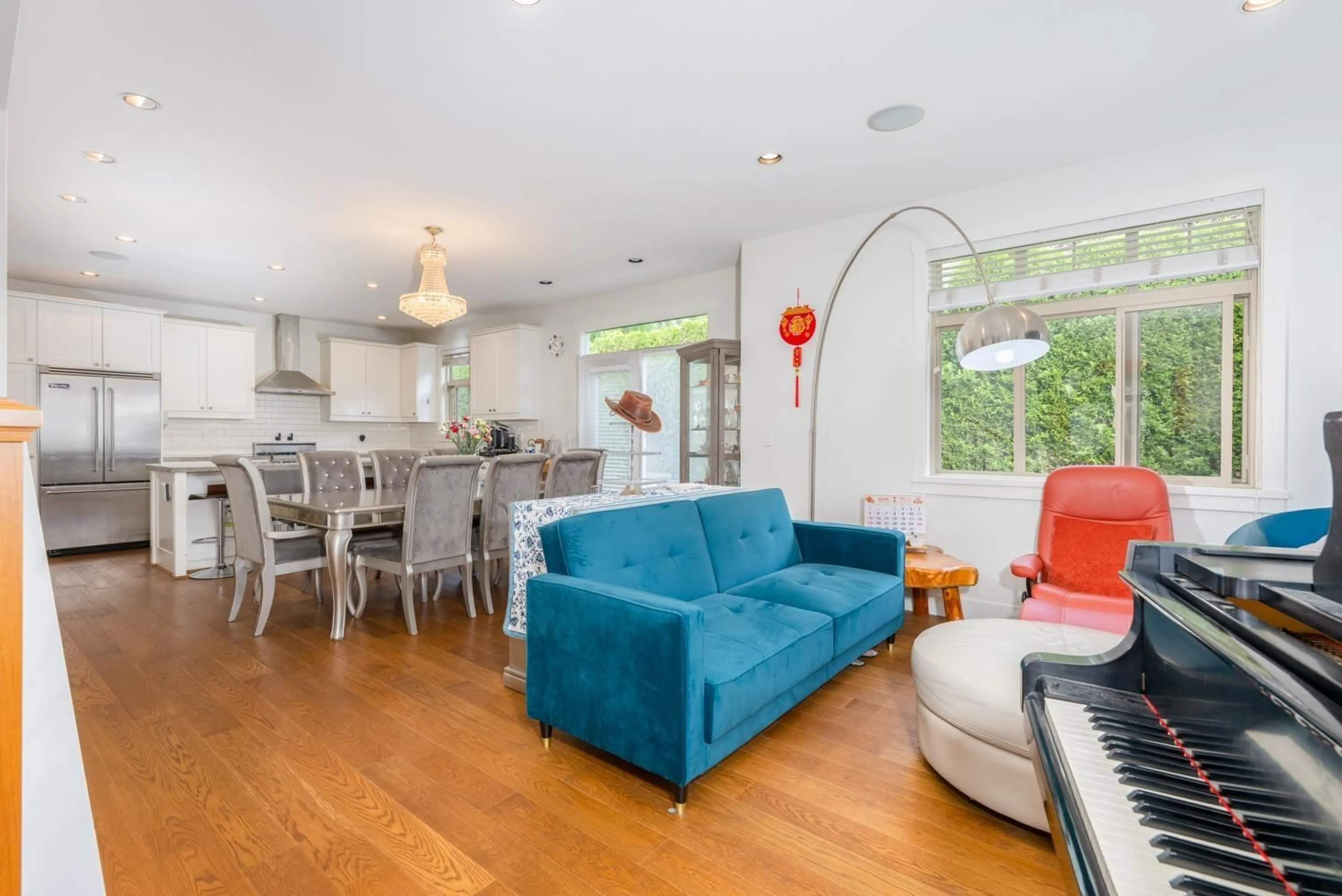 Open concept kitchen, unknown for 18 - 15885 26 AVENUE, Surrey British Columbia V3Z8L3