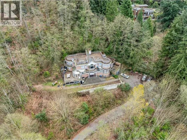 7235 BAYVIEW DRIVE, Burnaby 5