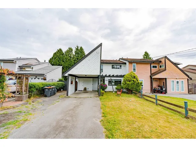 7258 130 STREET, Surrey 3