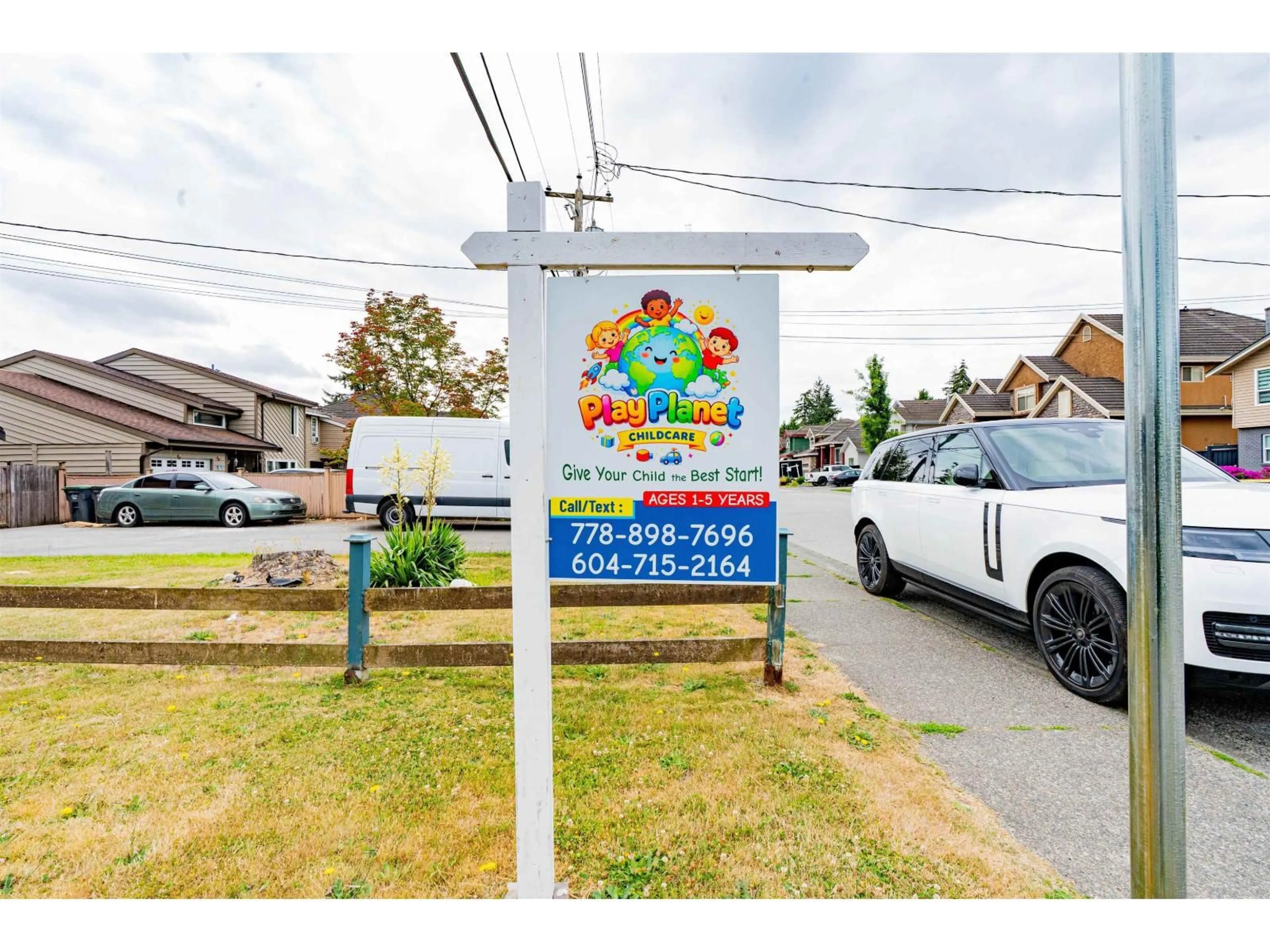 Parking for 7258 130 STREET, Surrey British Columbia V3W6E8