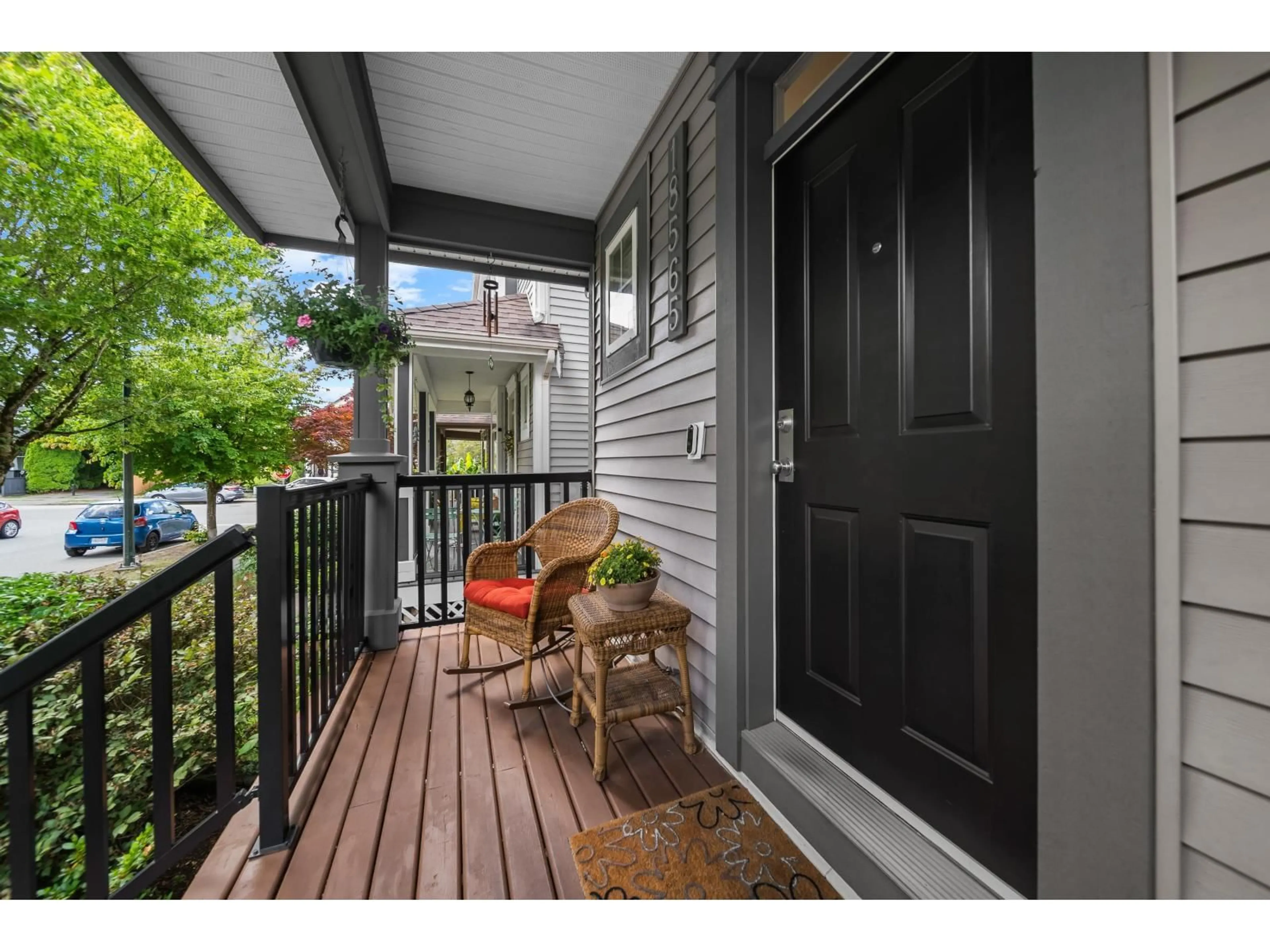 Unknown for 18565 67 AVENUE, Surrey British Columbia V3S1Z1