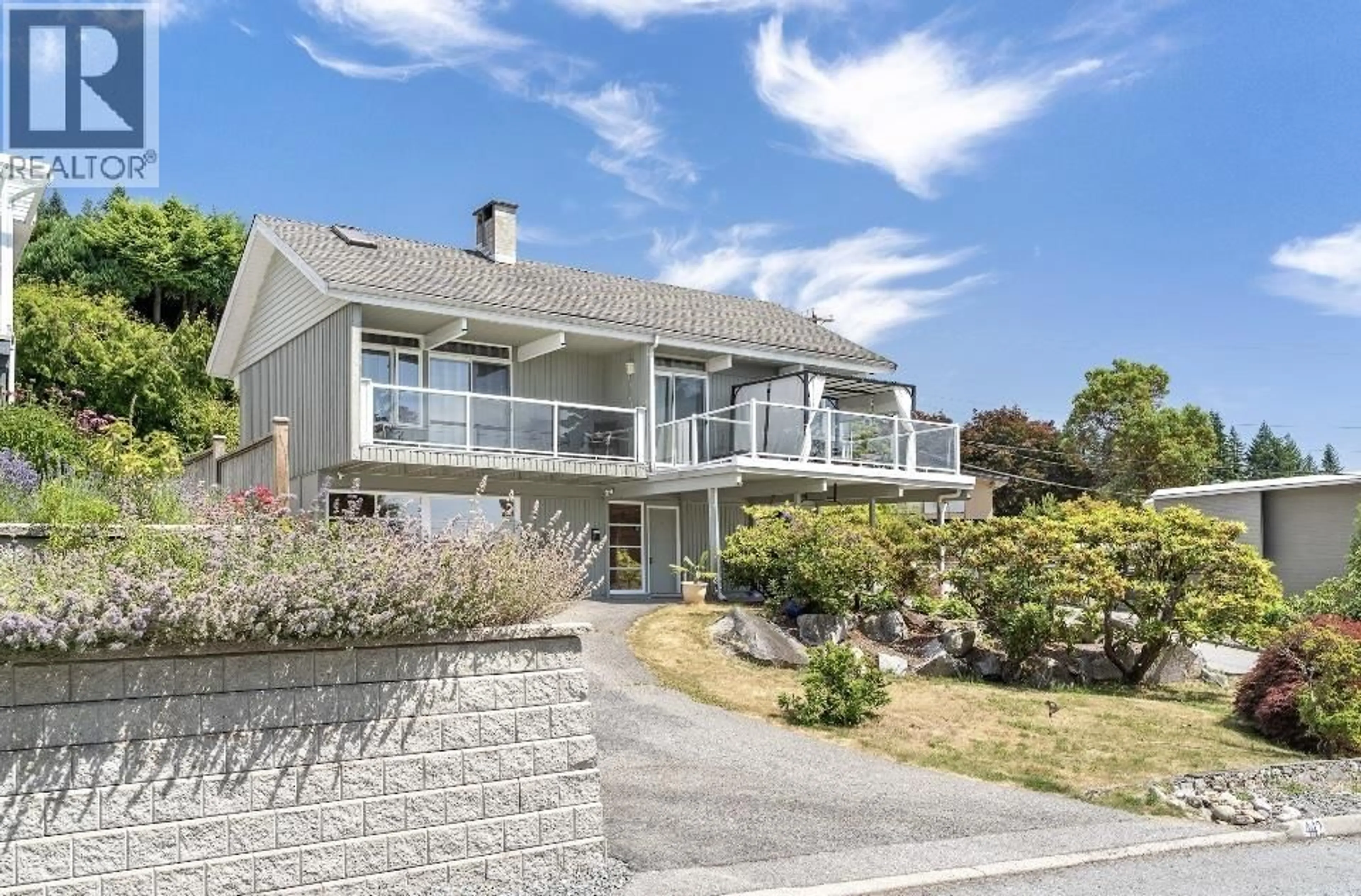 A pic from outside/outdoor area/front of a property/back of a property/a pic from drone, water/lake/river/ocean view for 442 MONTERAY AVENUE, North Vancouver British Columbia V7N3G2