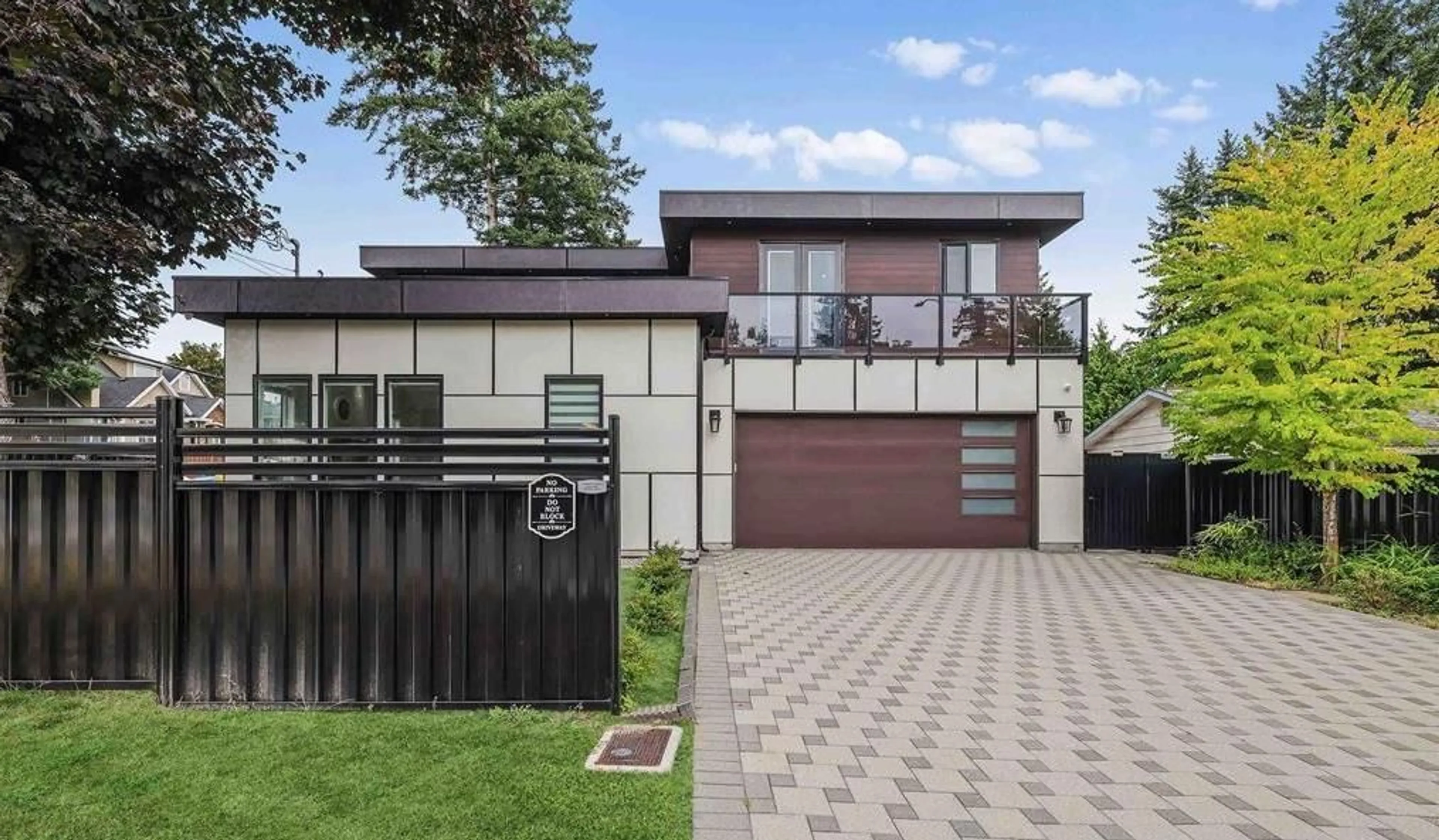 Home with brick exterior material, street for 14218 69A AVENUE, Surrey British Columbia V3W2H9