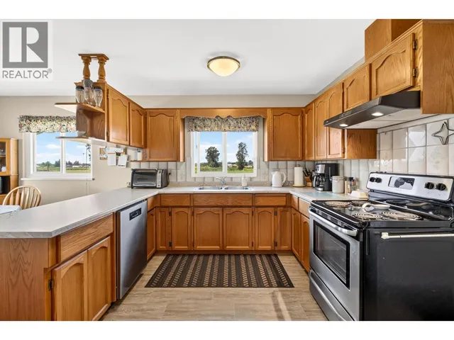 14221 MCKECHNIE ROAD, Pitt Meadows 3