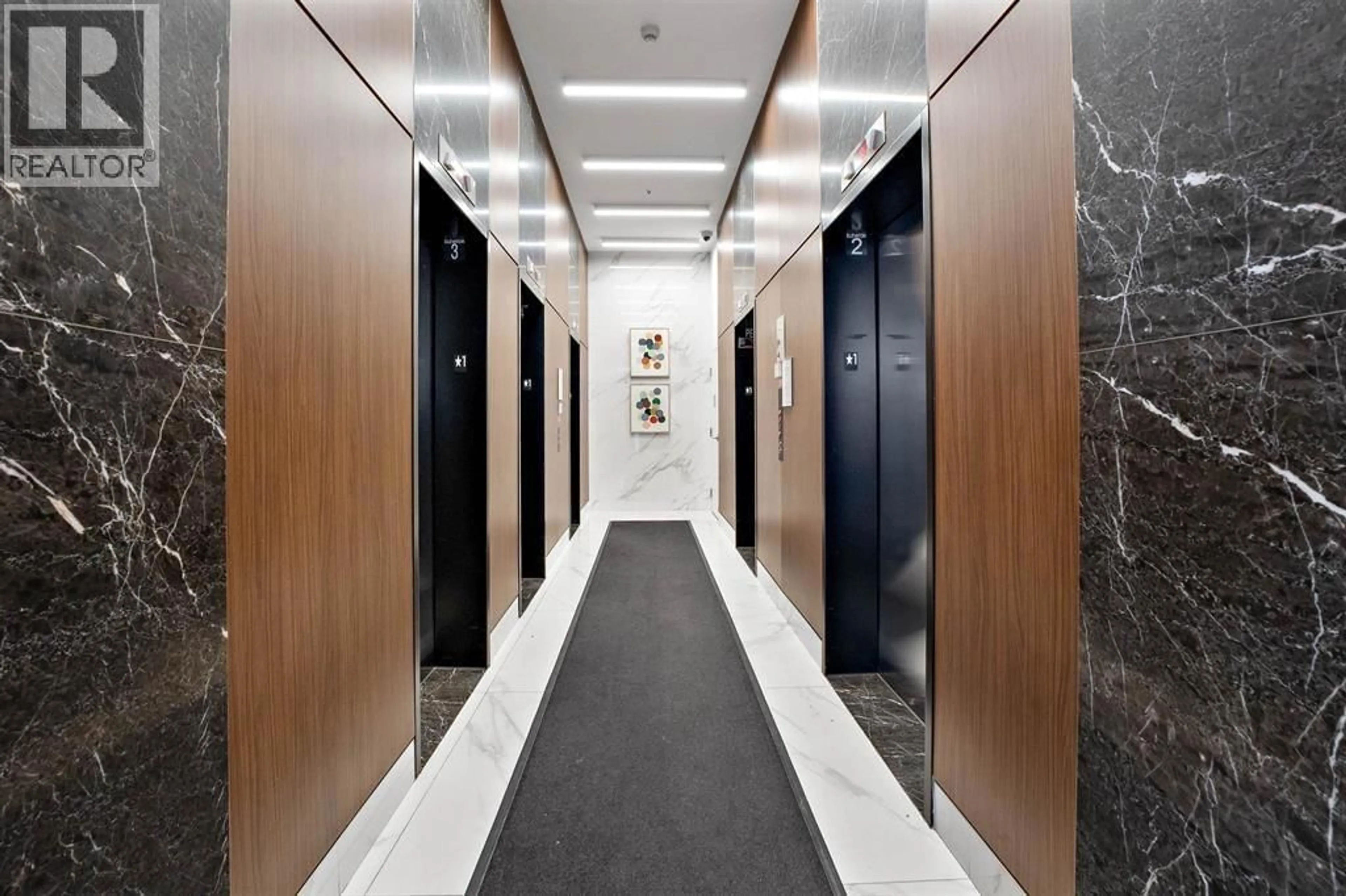 Indoor foyer for 811 - 4650 BRENTWOOD BOULEVARD, Burnaby British Columbia V5C0M3