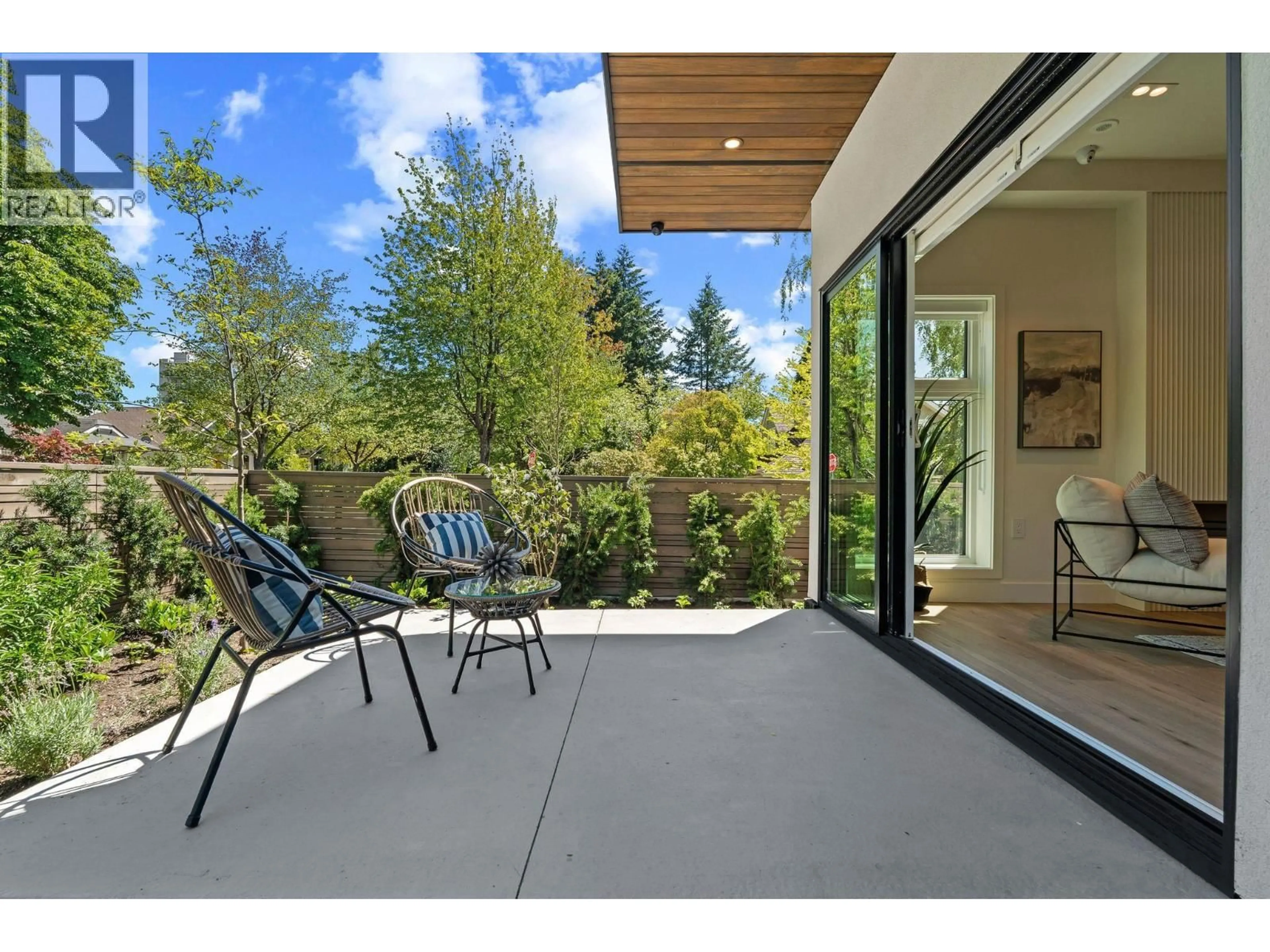 Patio, unknown for 5489 LARCH STREET, Vancouver British Columbia V6M4C7