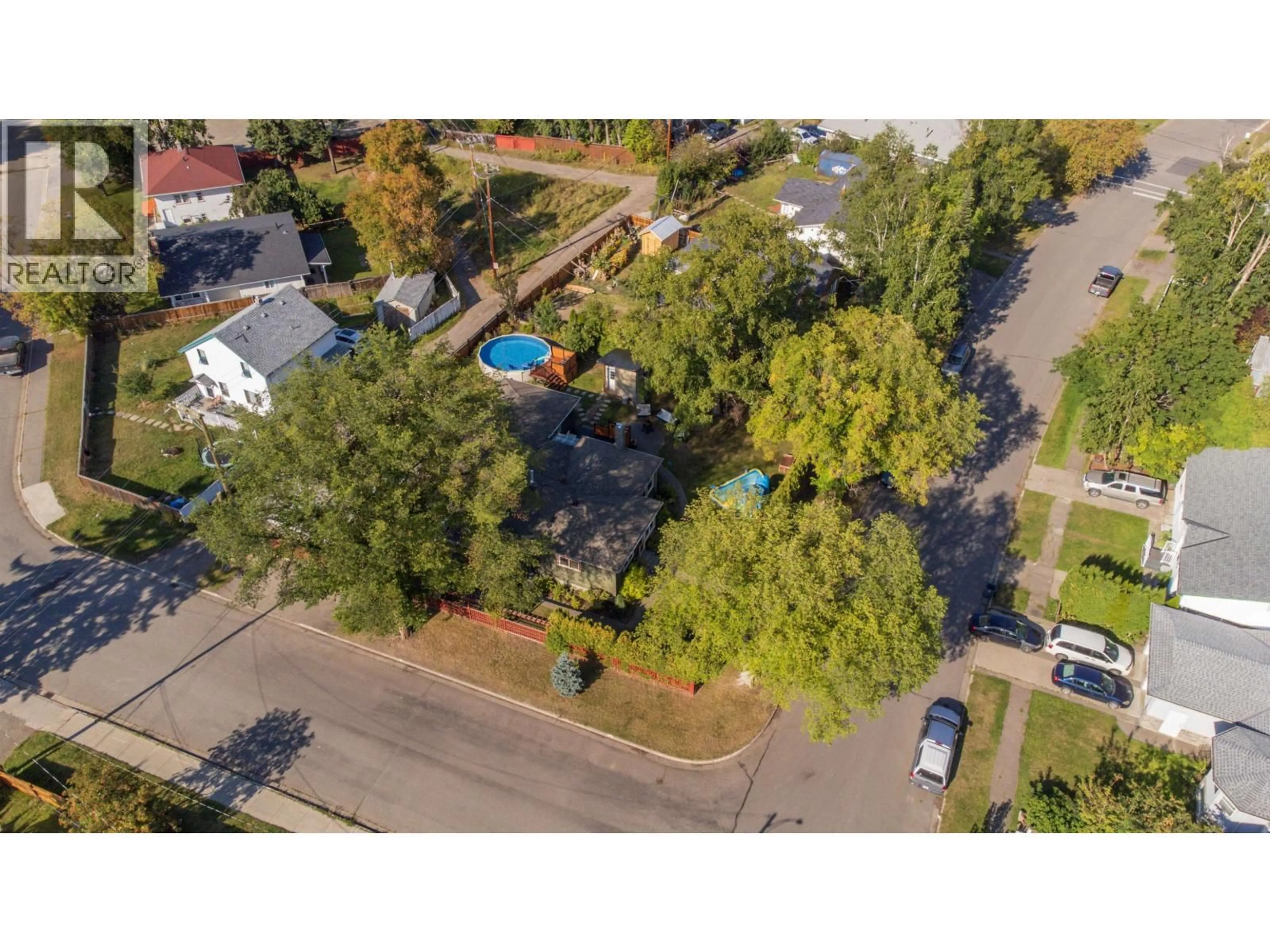 A pic from outside/outdoor area/front of a property/back of a property/a pic from drone, street for 2150 LAURIER CRESCENT, Prince George British Columbia V2M2A6