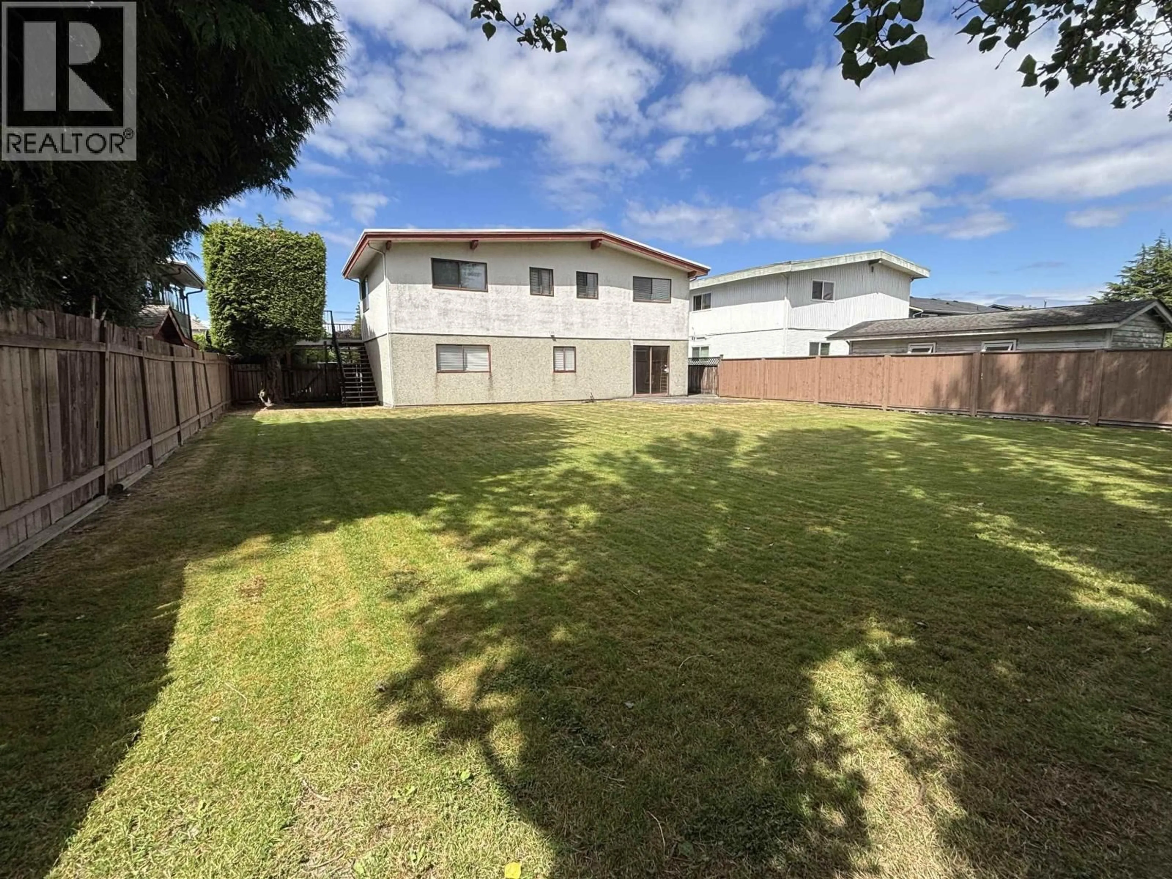 A pic from outside/outdoor area/front of a property/back of a property/a pic from drone, street for 6300 CONSTABLE DRIVE, Richmond British Columbia V7E3Y2