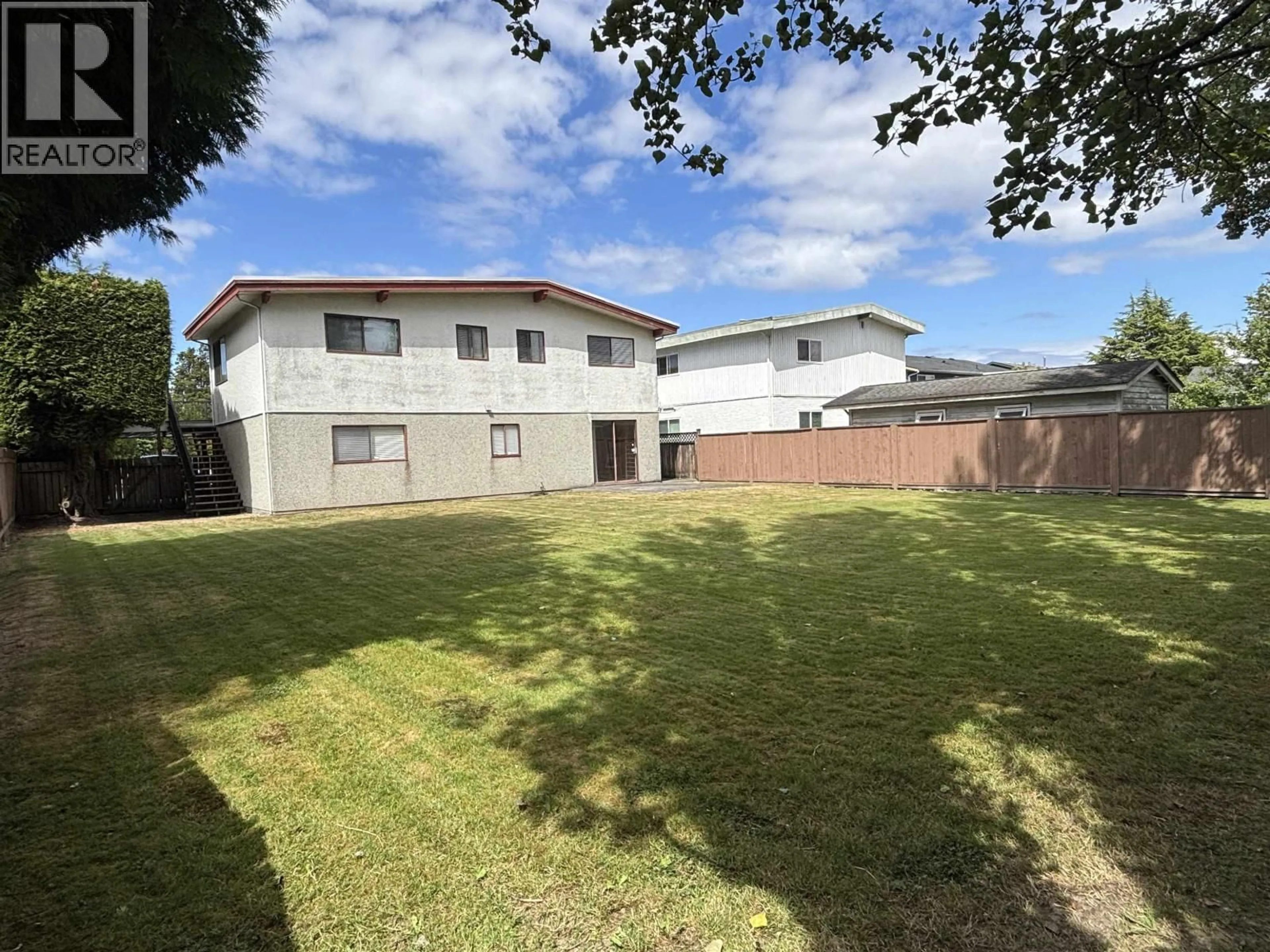 A pic from outside/outdoor area/front of a property/back of a property/a pic from drone, street for 6300 CONSTABLE DRIVE, Richmond British Columbia V7E3Y2