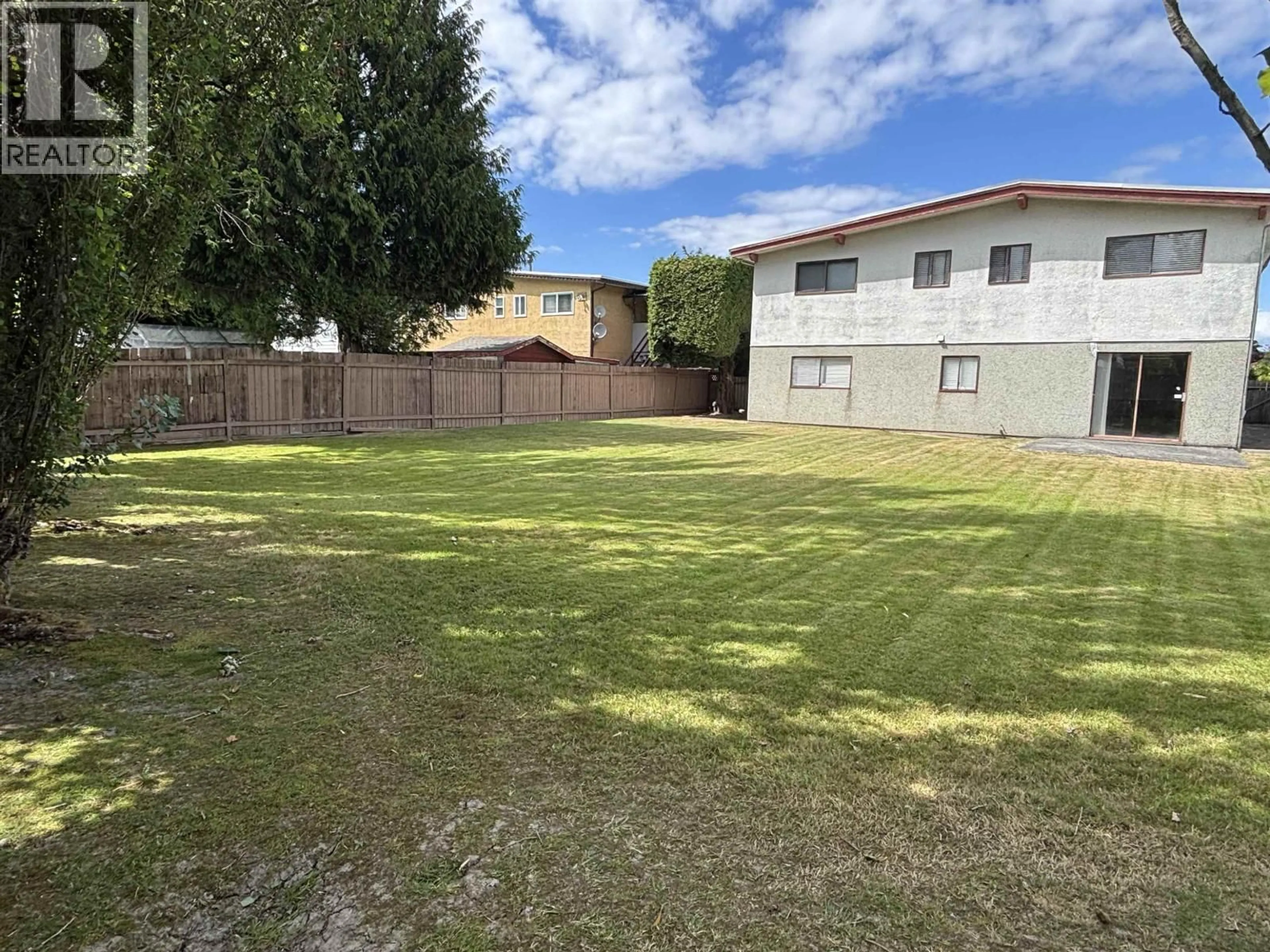A pic from outside/outdoor area/front of a property/back of a property/a pic from drone, street for 6300 CONSTABLE DRIVE, Richmond British Columbia V7E3Y2