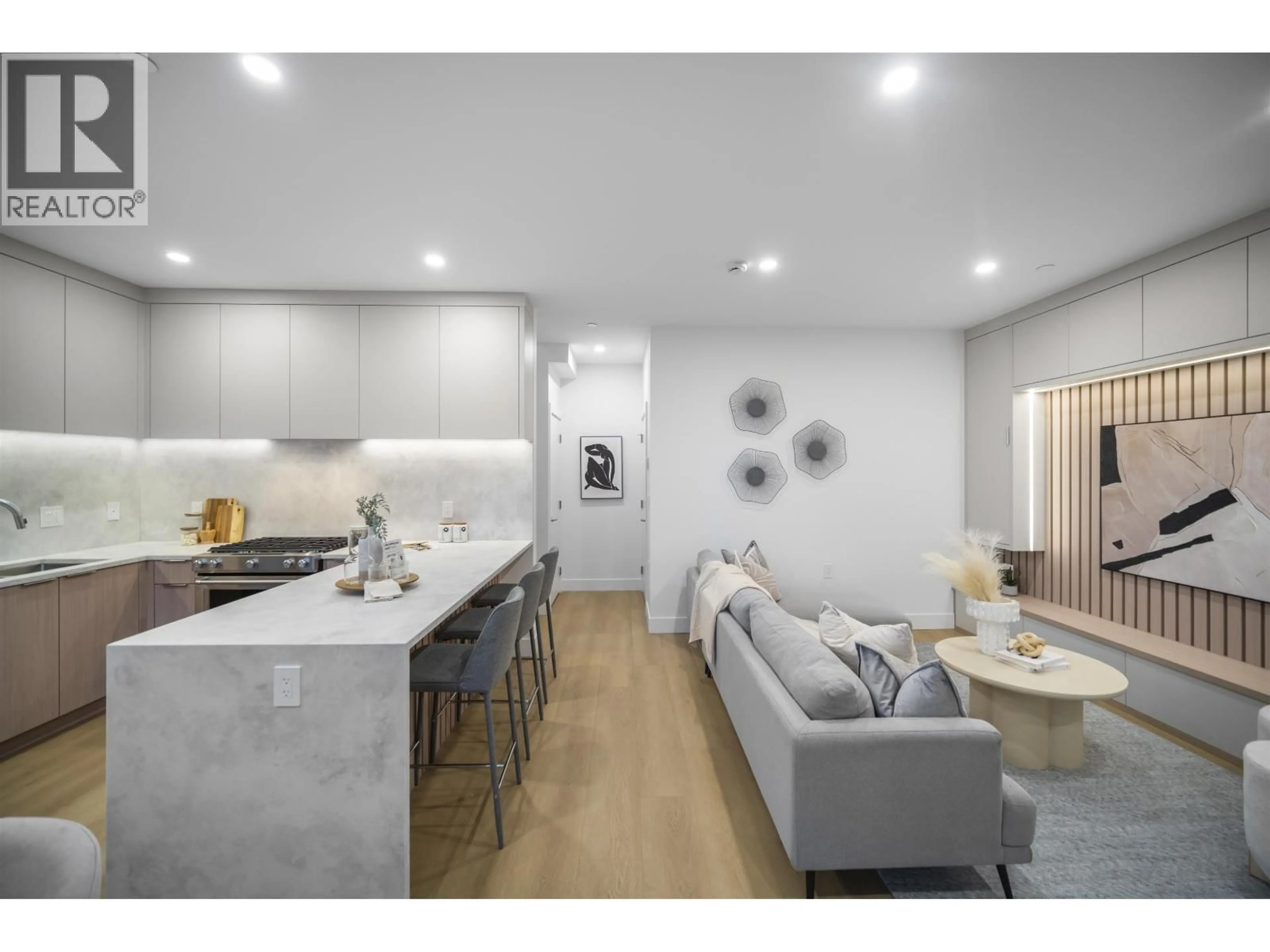 Open concept kitchen, unknown for 1 - 3623 TRIUMPH STREET, Vancouver British Columbia V5K1V4