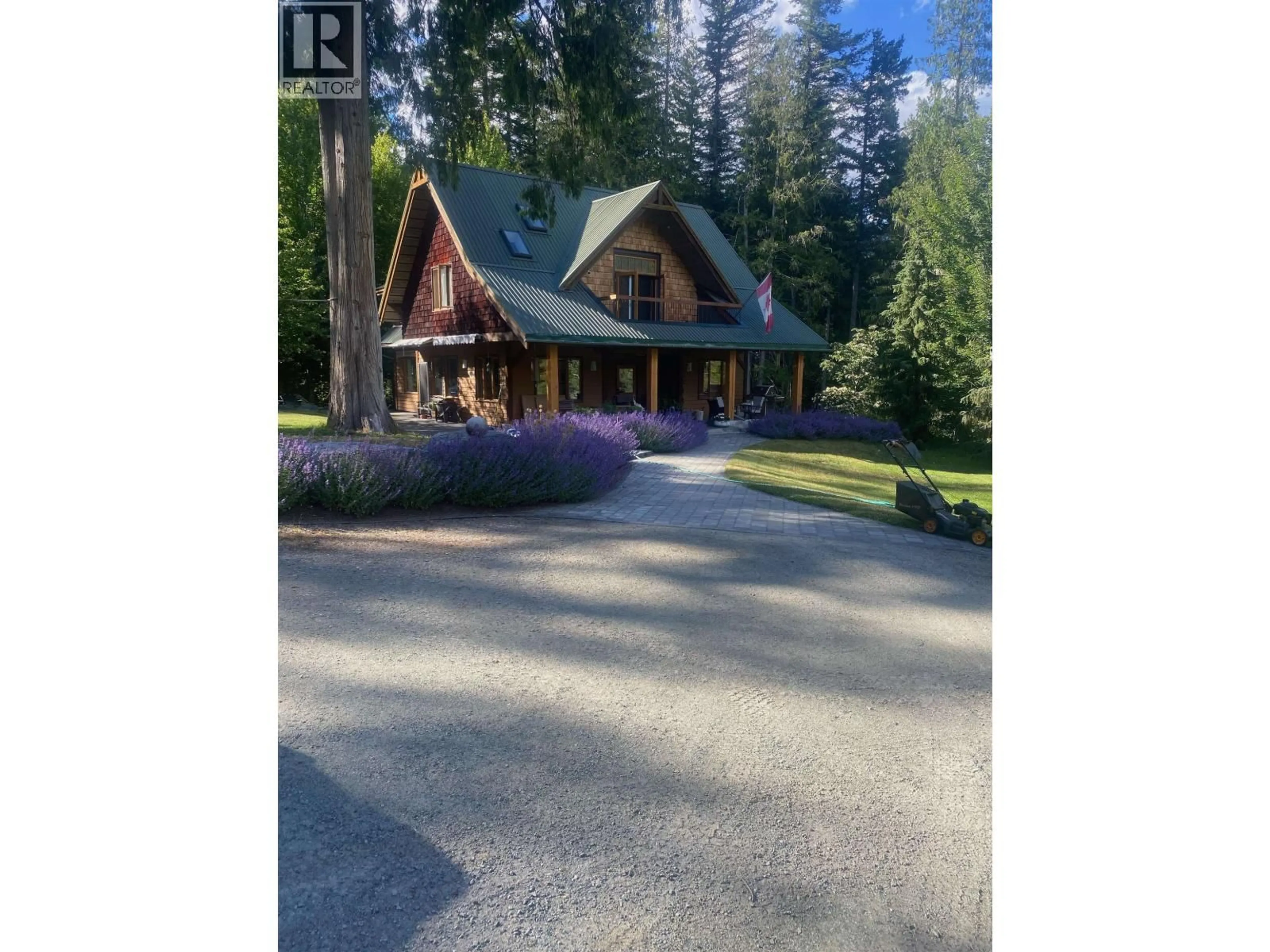 A pic from outside/outdoor area/front of a property/back of a property/a pic from drone, unknown for 3 - WALKERVILLE ESTATES ROAD, Pemberton British Columbia V0N2L0