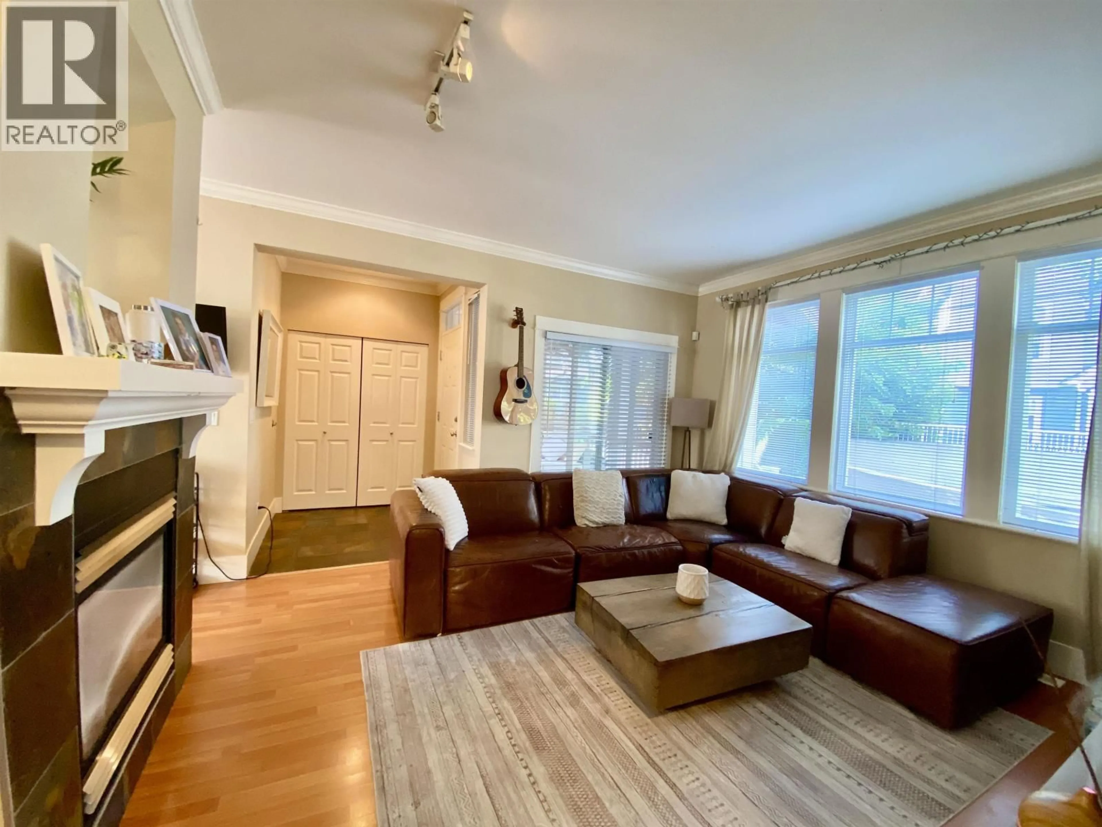 Living room with furniture, unknown for 25 - 6431 PRINCESS LANE, Richmond British Columbia V7E6T3