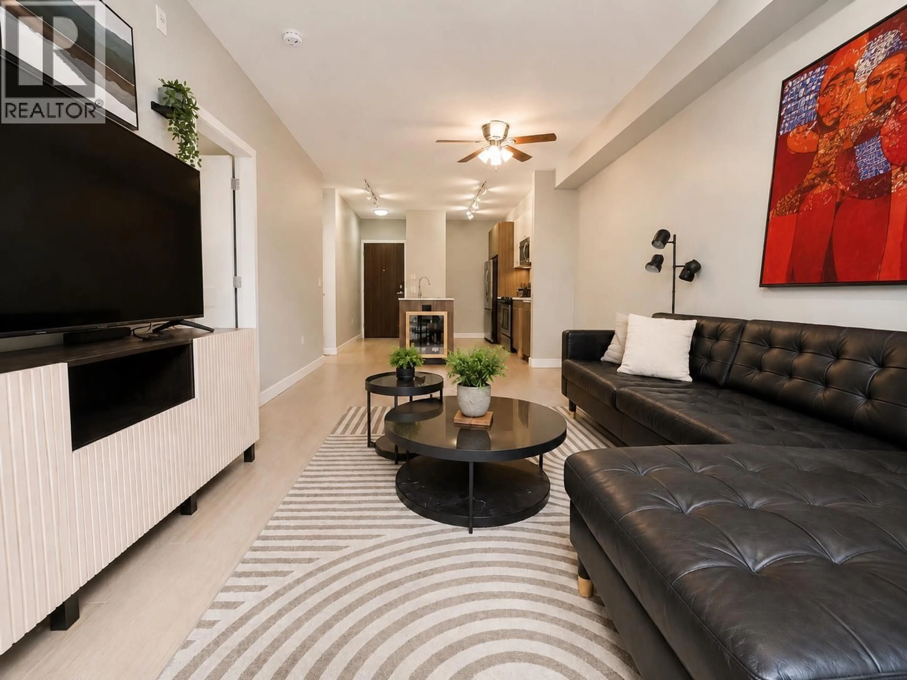Living room with furniture, unknown for 113 - 618 COMO LAKE AVENUE, Coquitlam British Columbia V3J0G1
