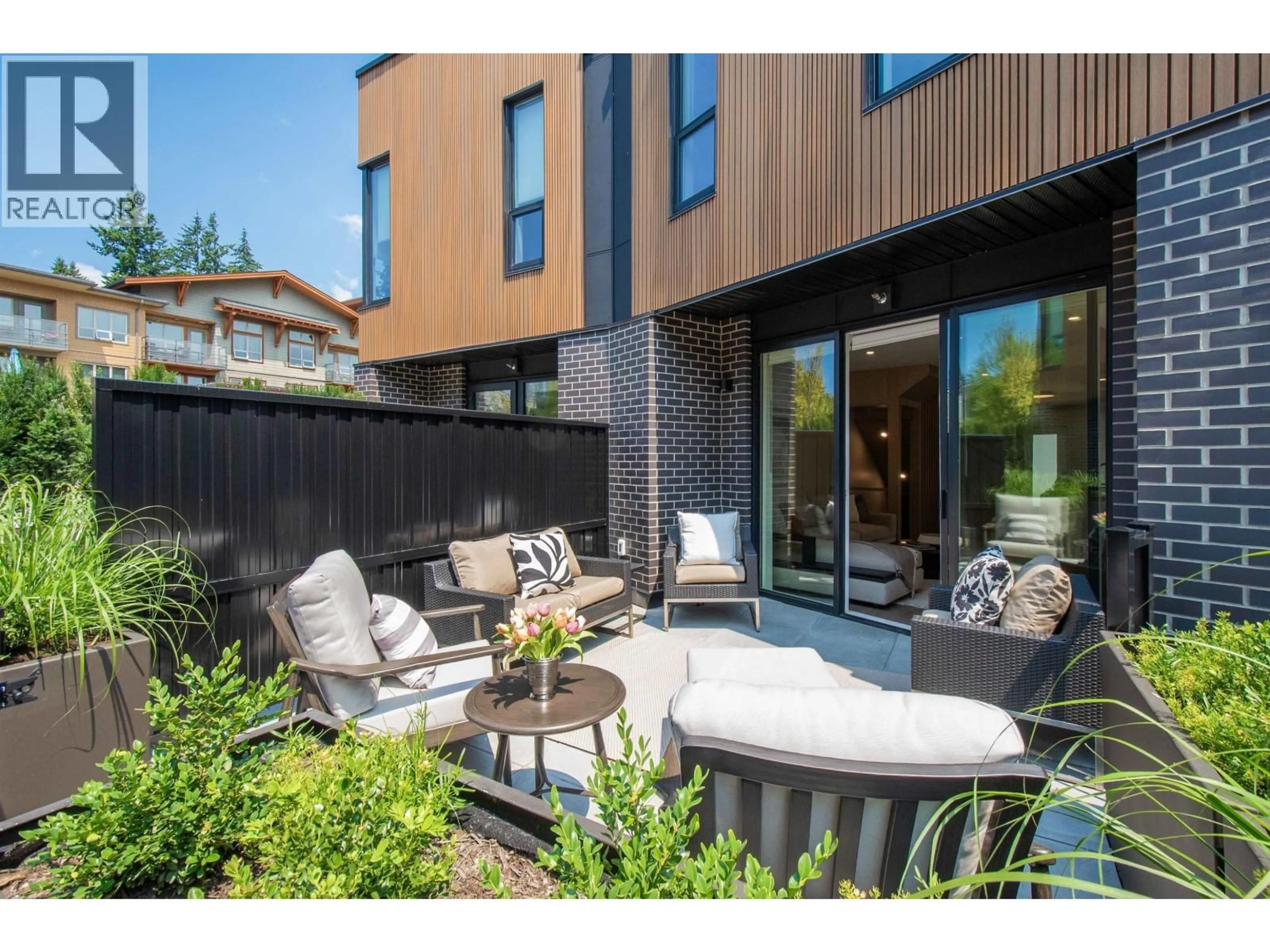 Patio, street for 3181 CANFIELD CRESCENT, North Vancouver British Columbia V7R2V9