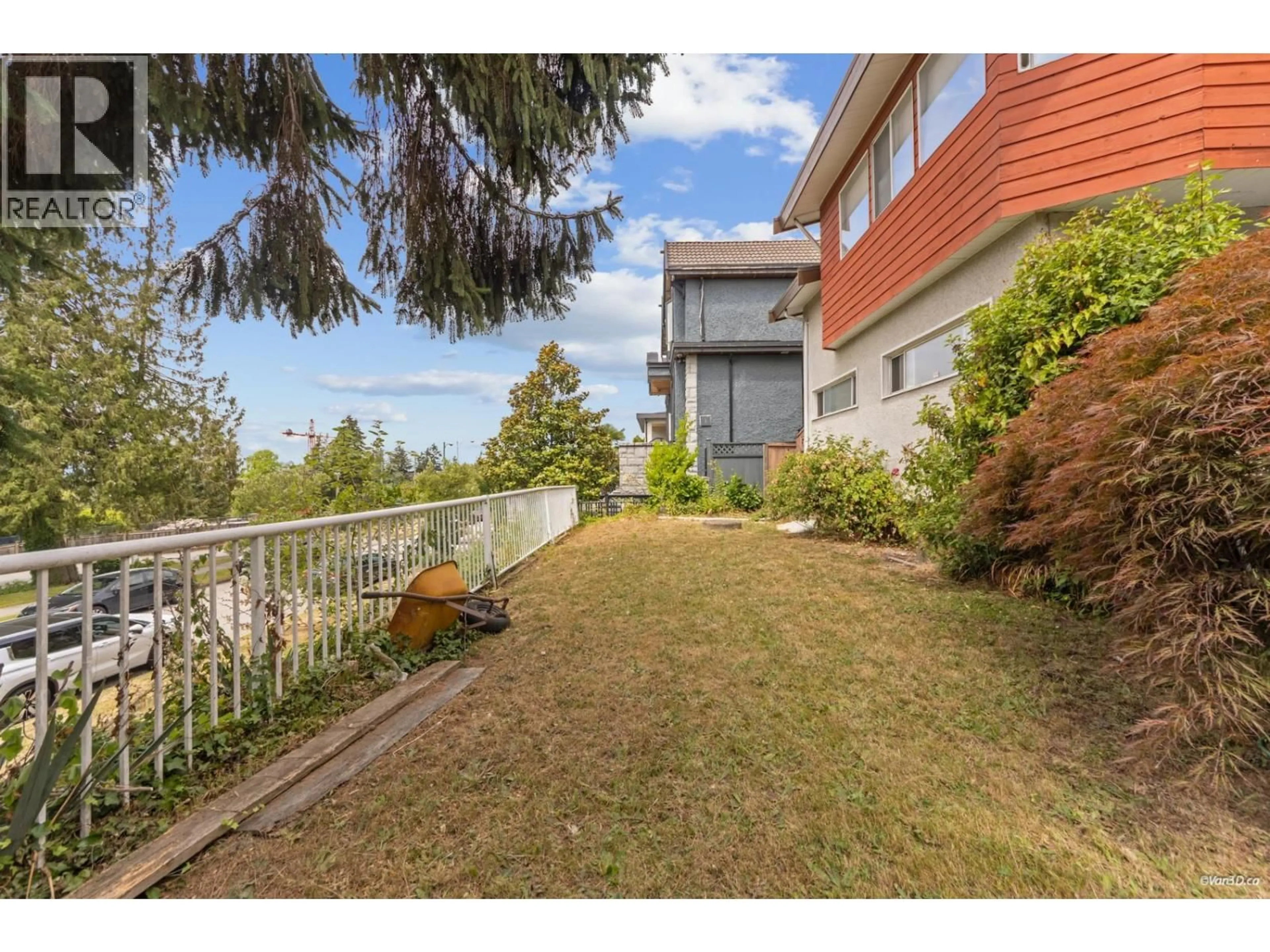 A pic from outside/outdoor area/front of a property/back of a property/a pic from drone, street for 2087 HARRISON DRIVE, Vancouver British Columbia V5P2P7