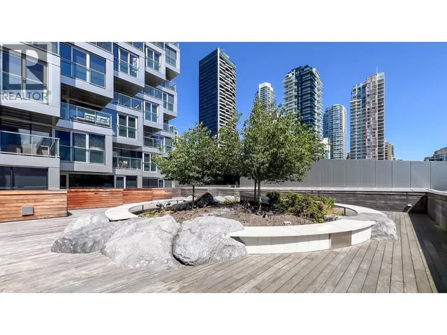 3007 - 1480 HOWE STREET, Vancouver 3