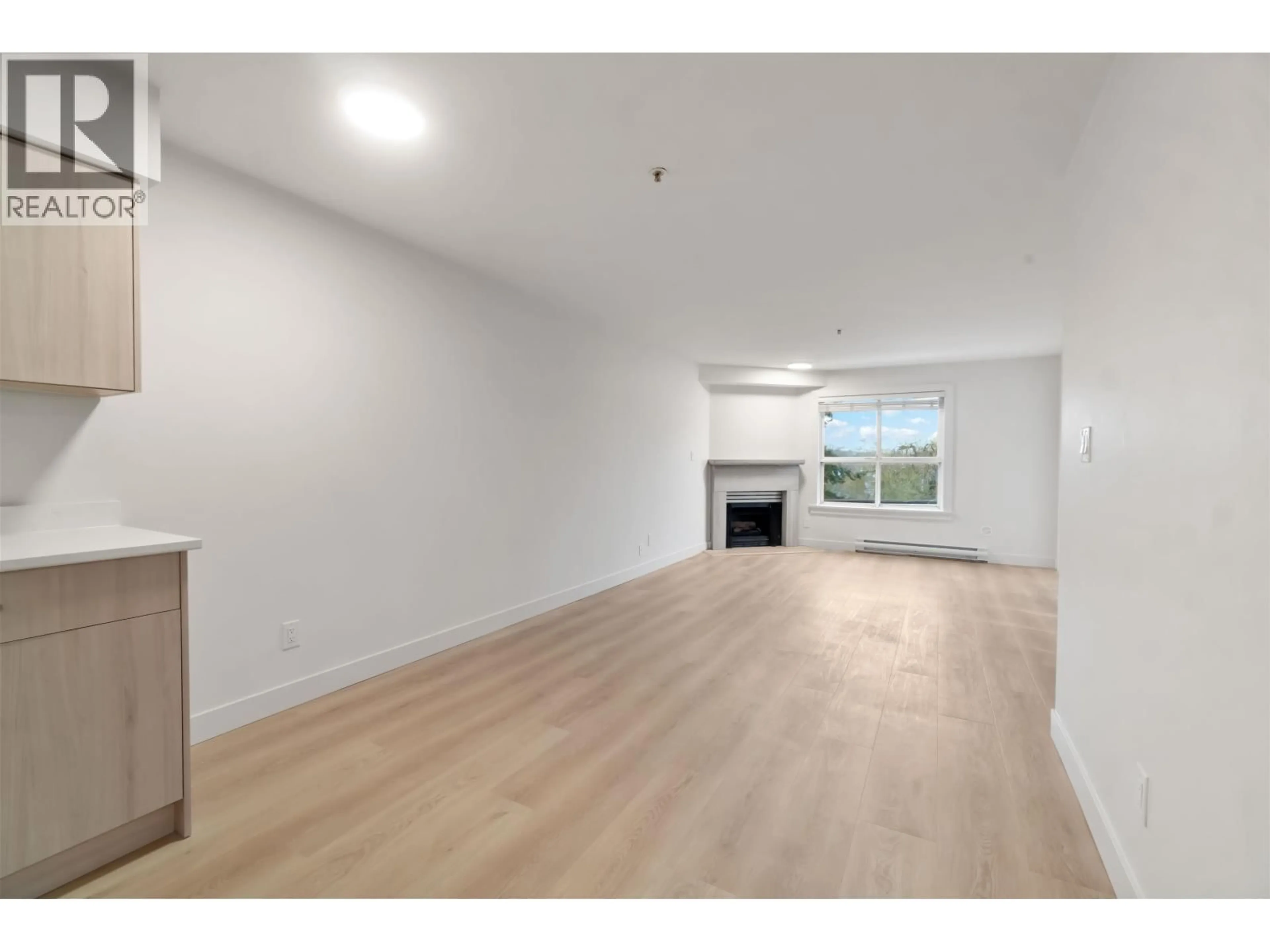 A pic of a room for 308 - 2928 COMMERCIAL DRIVE, Vancouver British Columbia V5N4C9