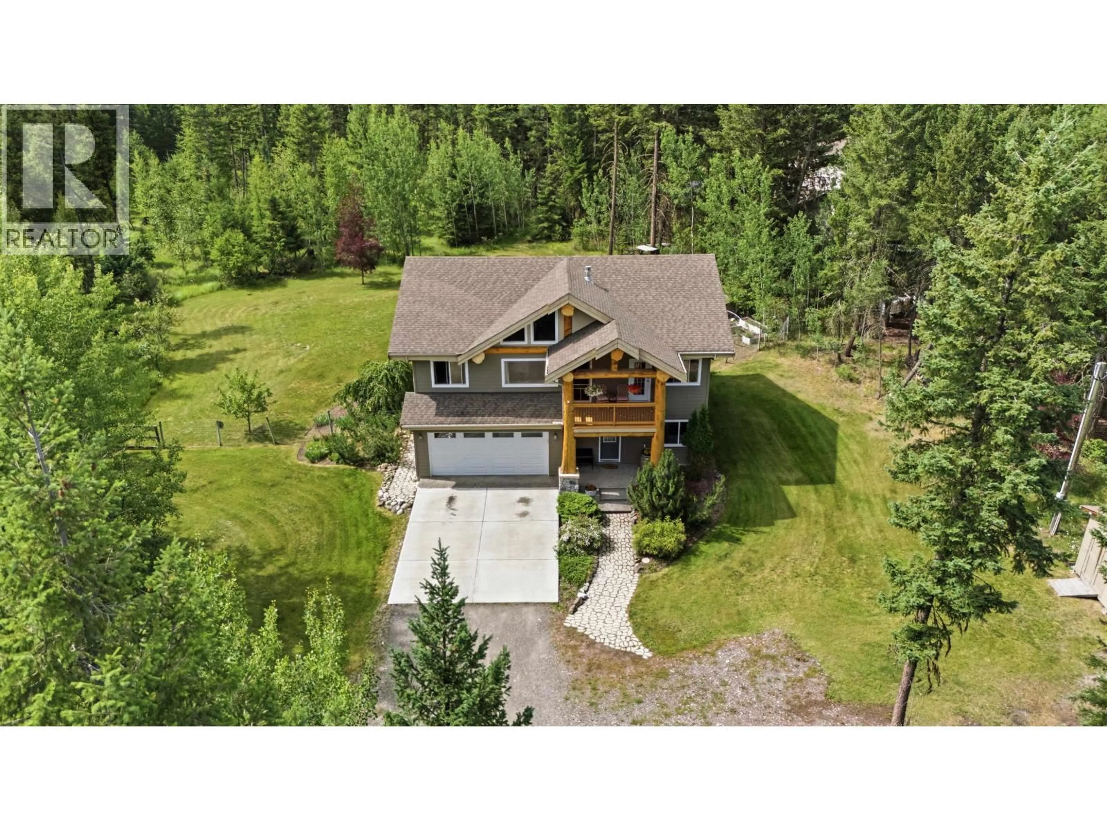 A pic from outside/outdoor area/front of a property/back of a property/a pic from drone, unknown for 1898 ROSS ROAD, Williams Lake British Columbia V2G5B3