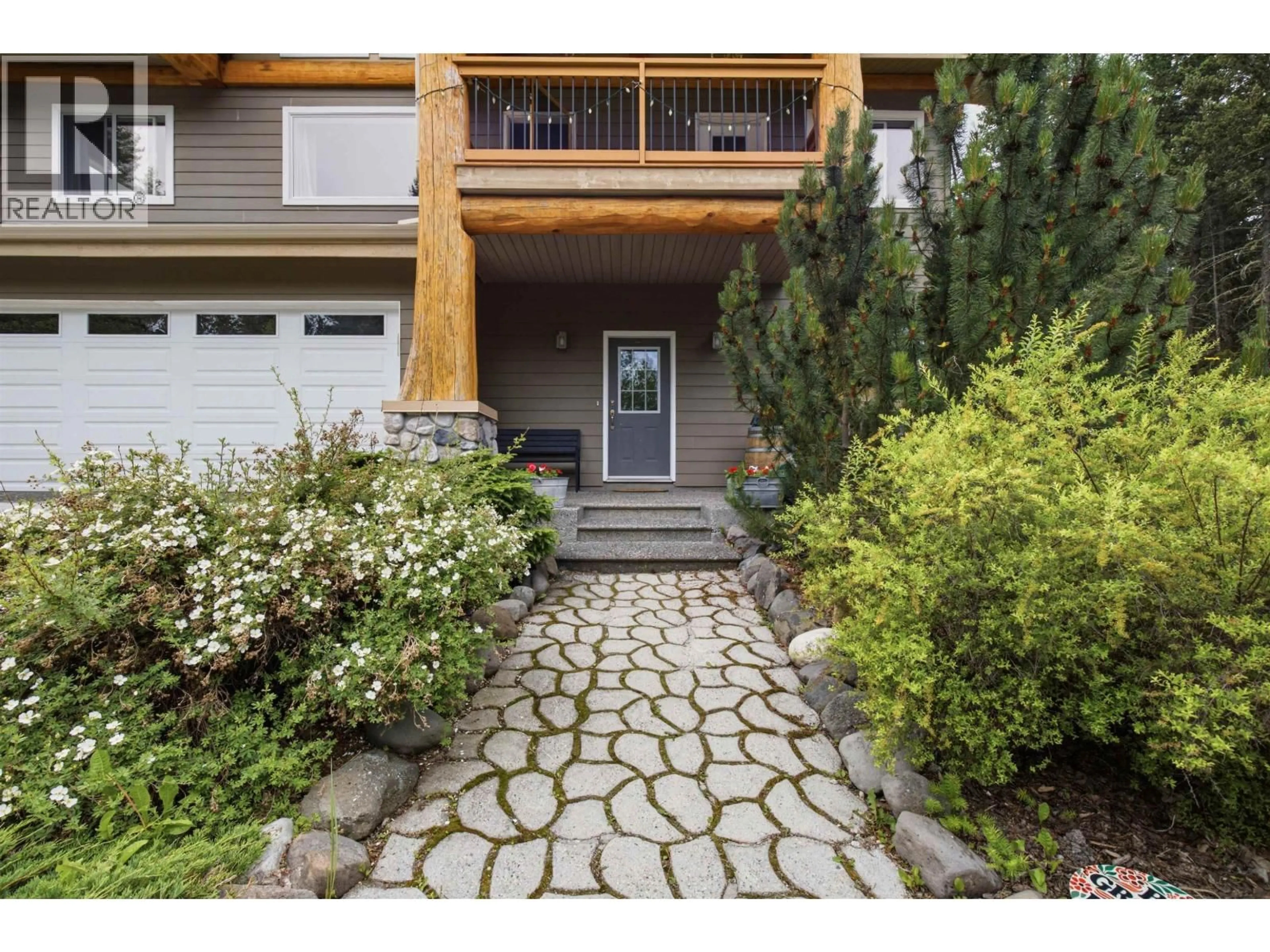 Indoor entryway for 1898 ROSS ROAD, Williams Lake British Columbia V2G5B3