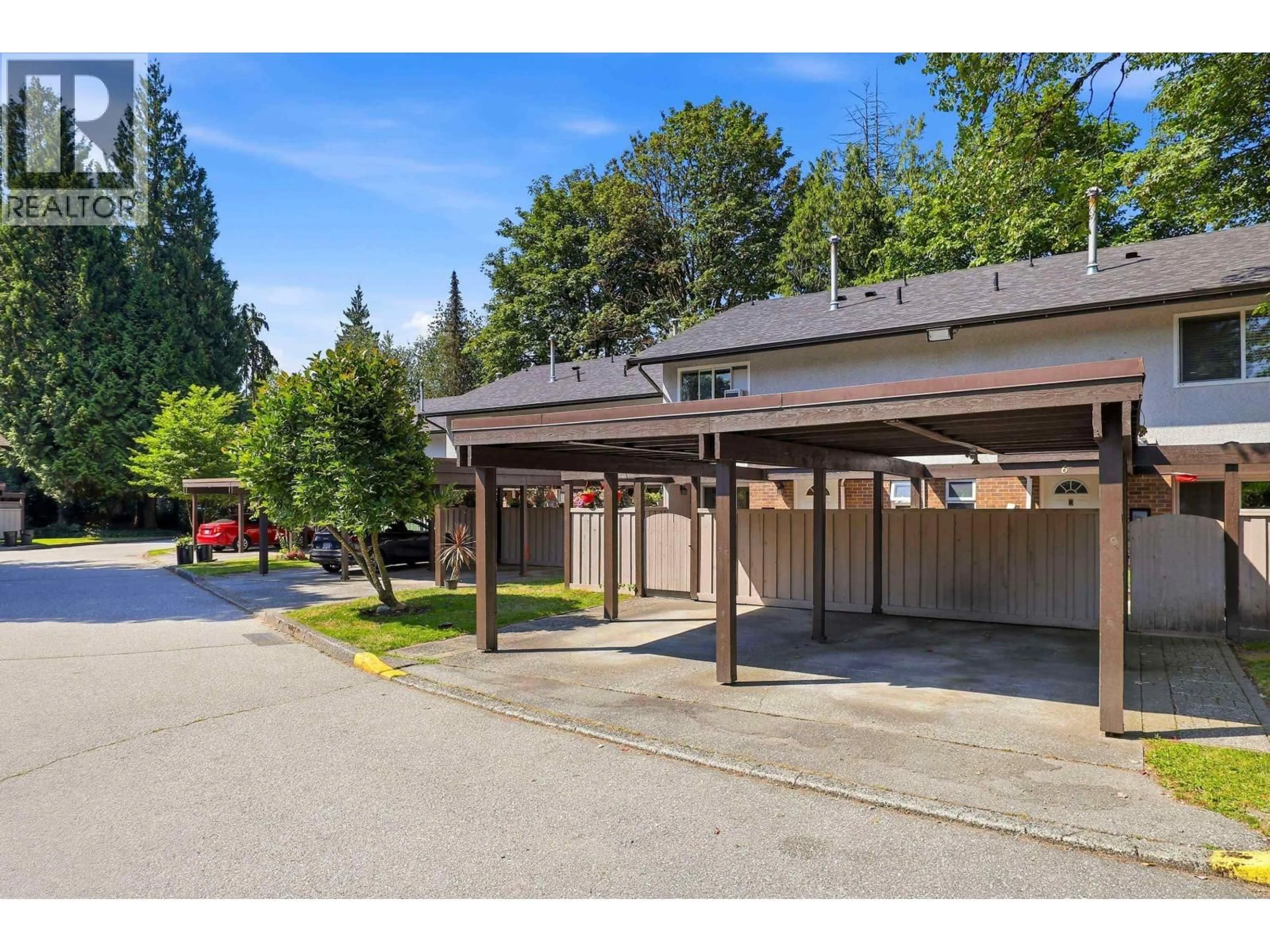 Indoor garage for 5 - 3046 COAST MERIDIAN ROAD, Port Coquitlam British Columbia V3B5B6