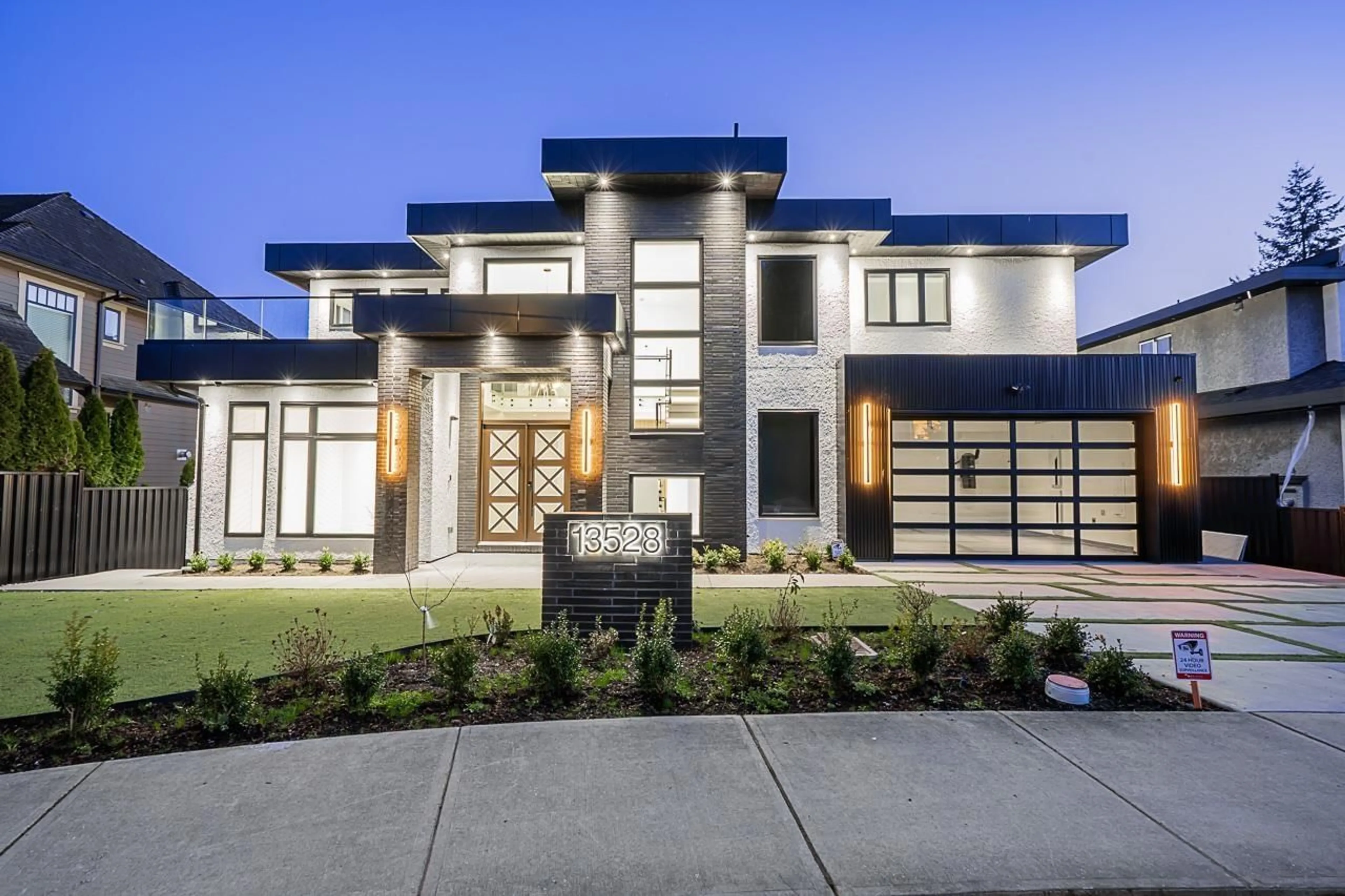 Home with brick exterior material, street for 13528 14 AVENUE, Surrey British Columbia V4A5H5