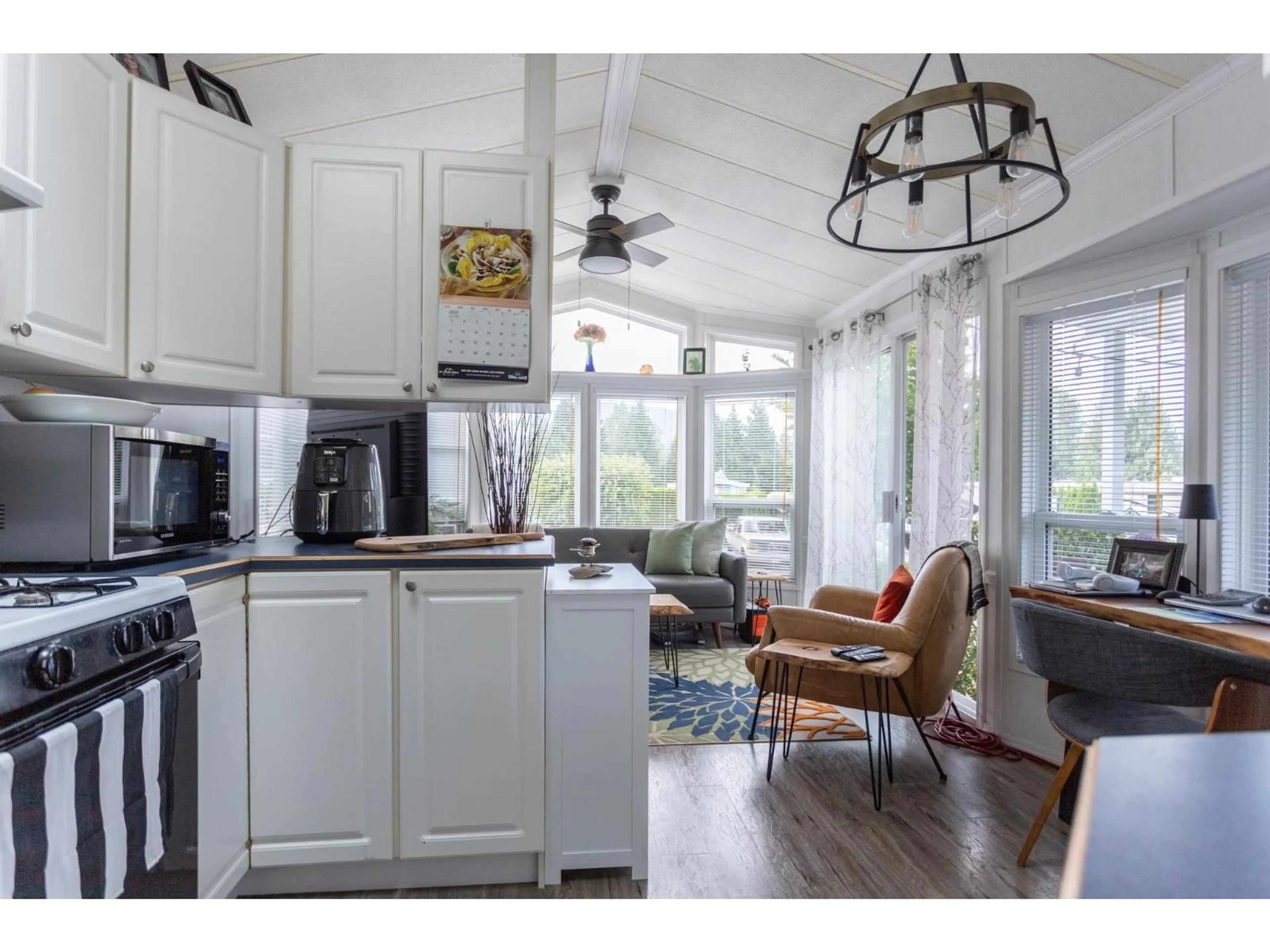 Open concept kitchen, unknown for 107 - 14600 MORRIS VALLEY ROAD, Agassiz British Columbia V0M1A1