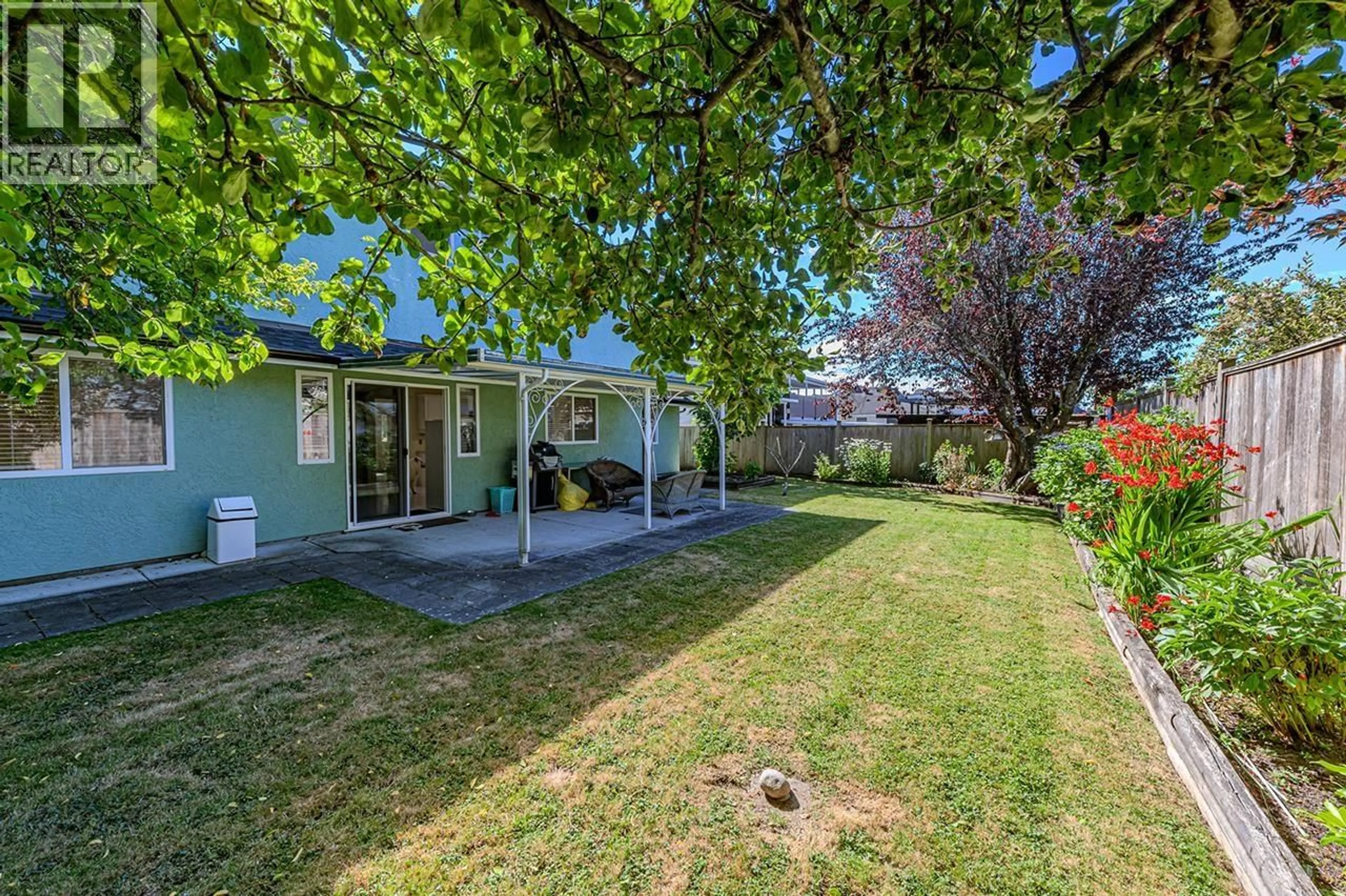 Patio, street for 8511 LITTLEMORE PLACE, Richmond British Columbia V7C3Y7